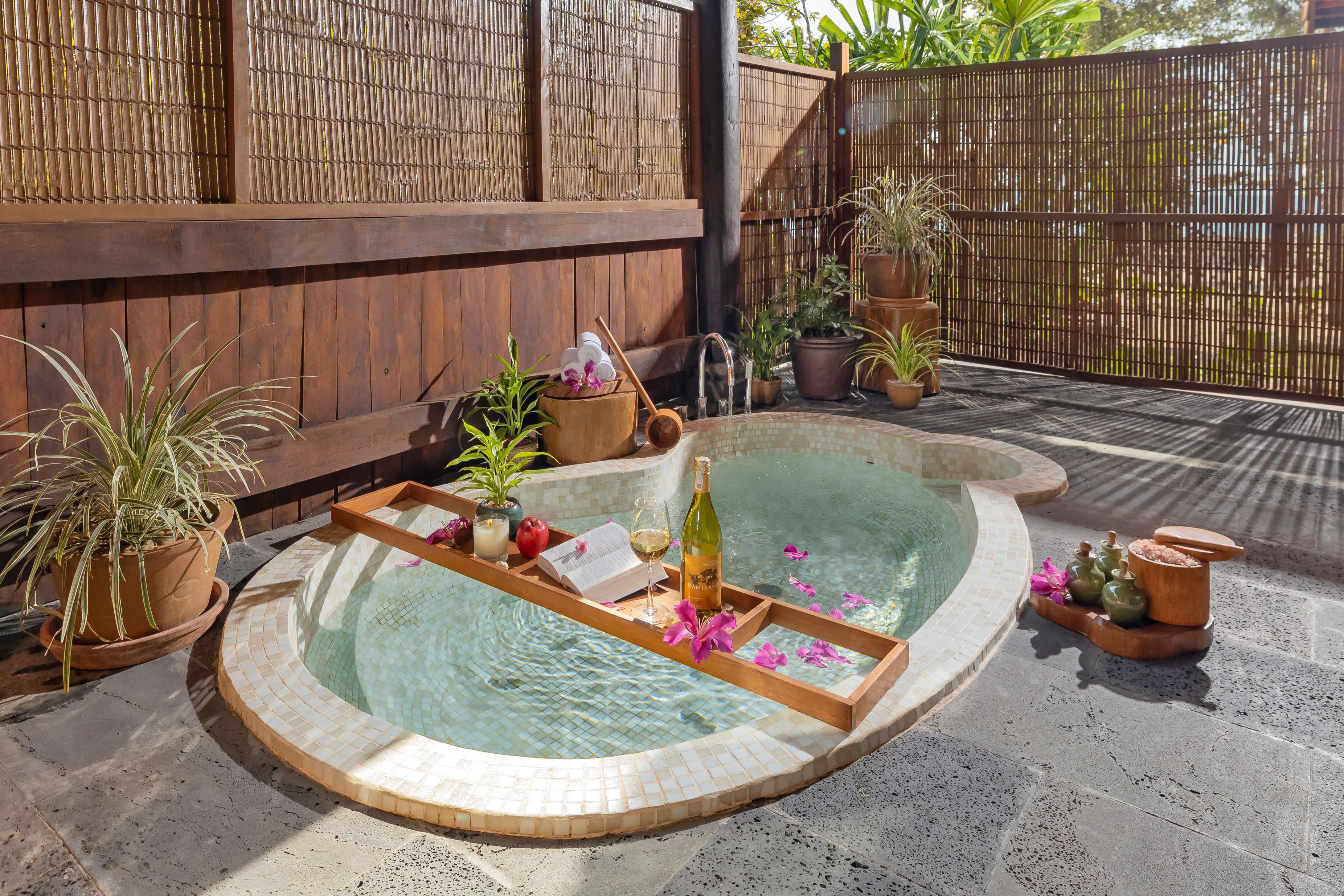 BEACHFRONT POOL VILLA
