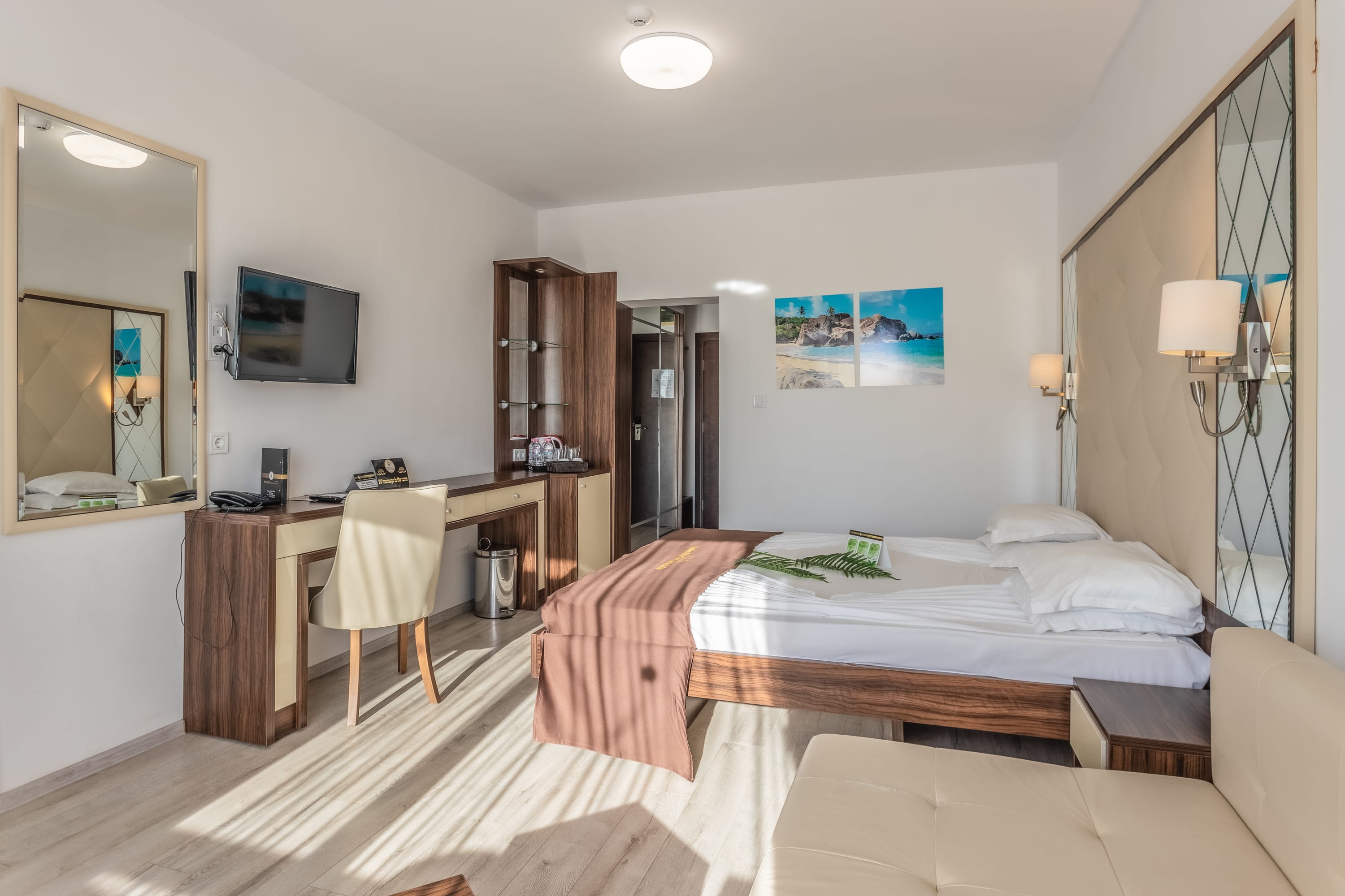 Double Deluxe Room