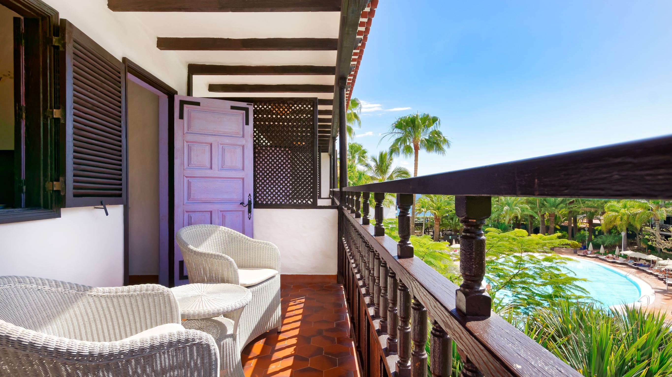 DOUBLE ROOM WITH BALCONY OR TERRACE