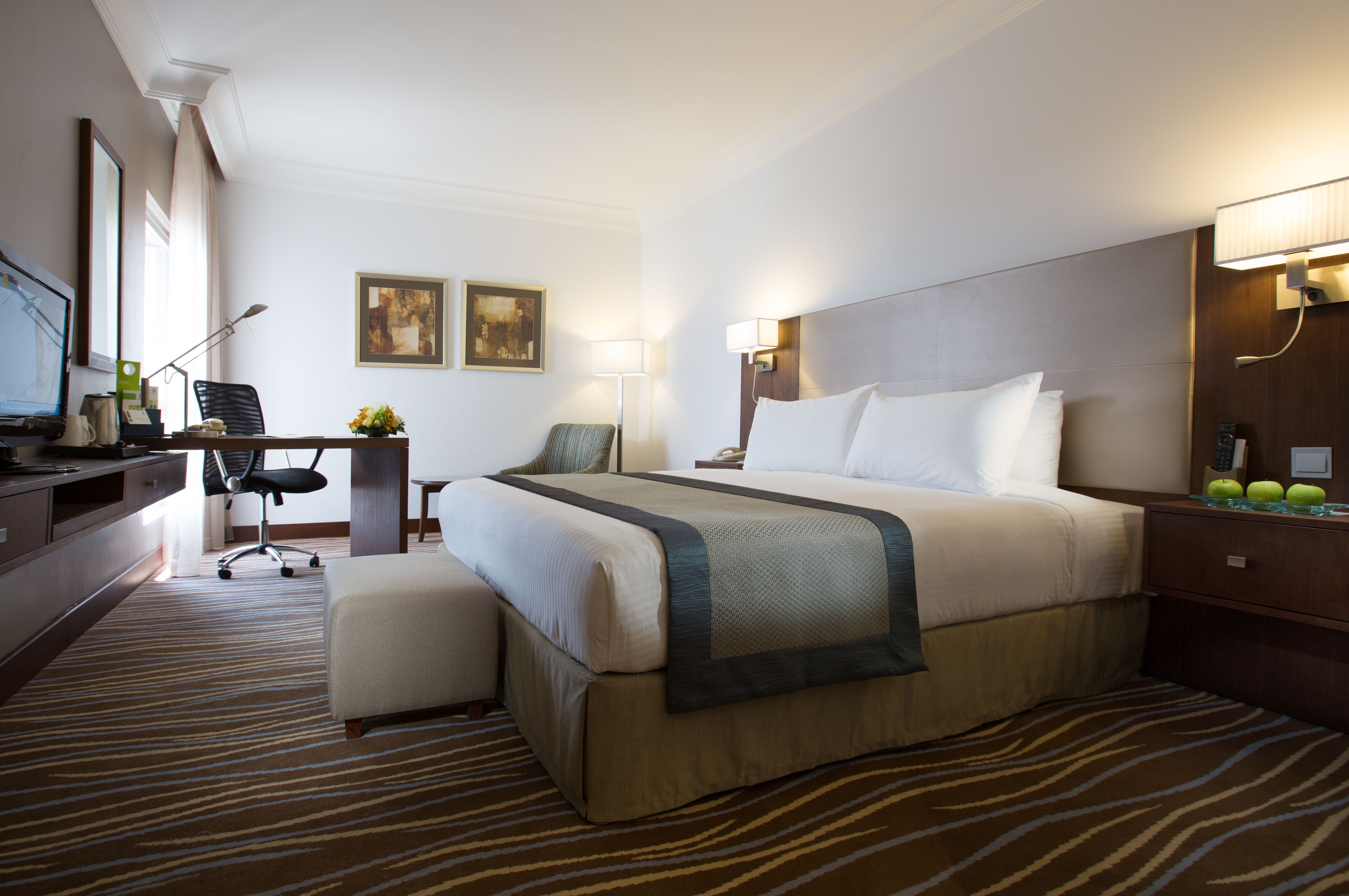 Double or Twin DELUXE Room