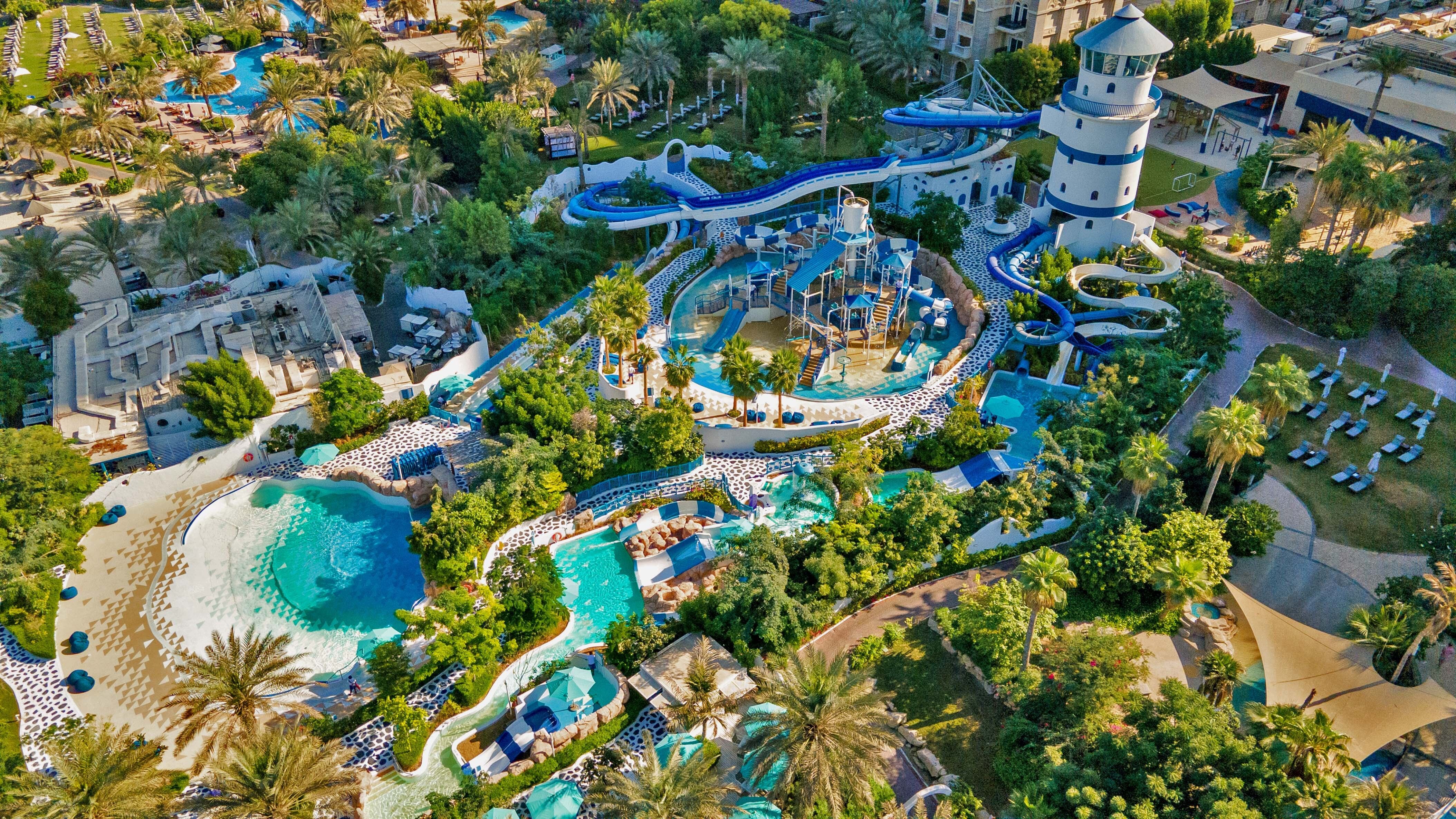 Piscina deschisă