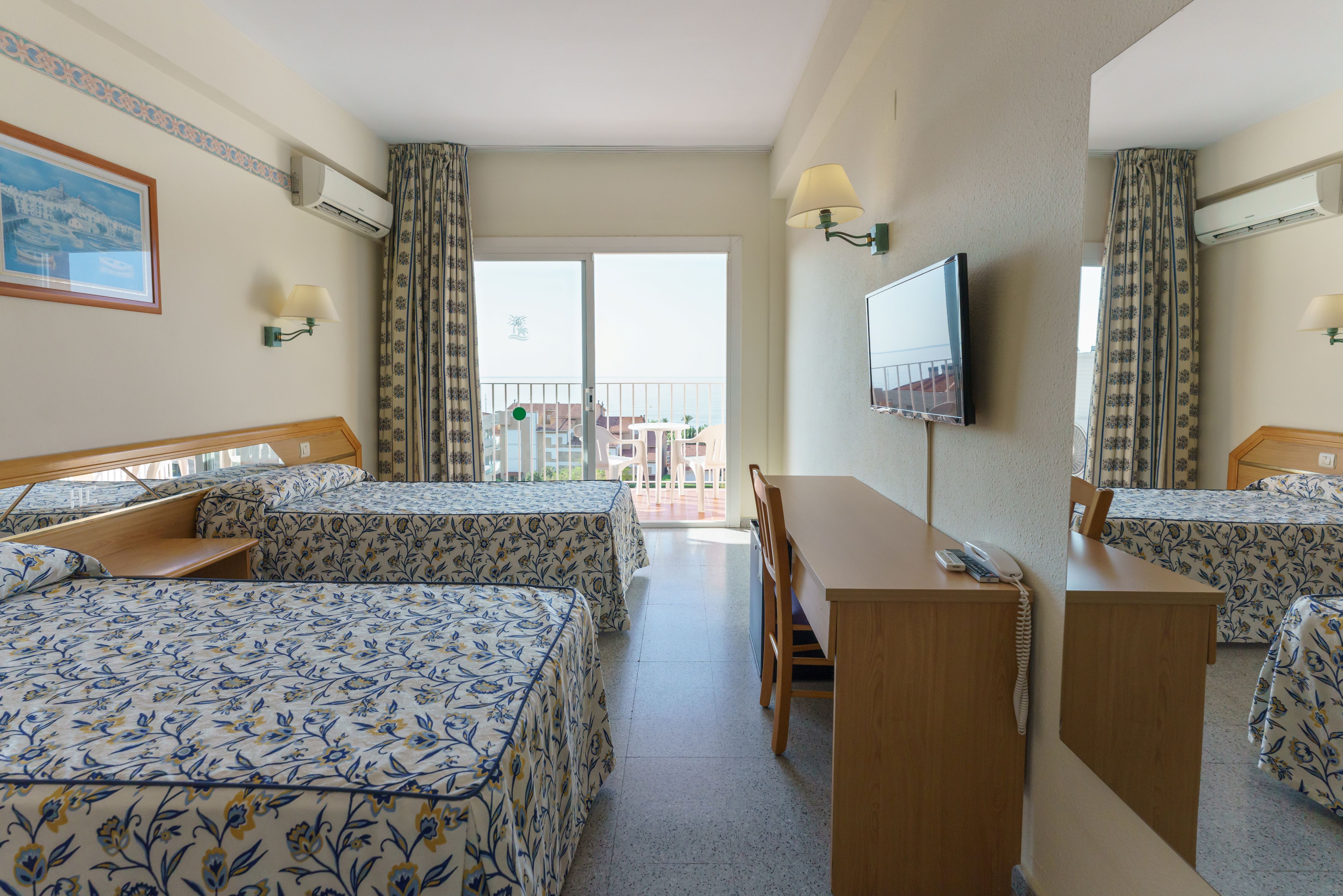 DOBLE STANDARD SEA VIEW ROOM