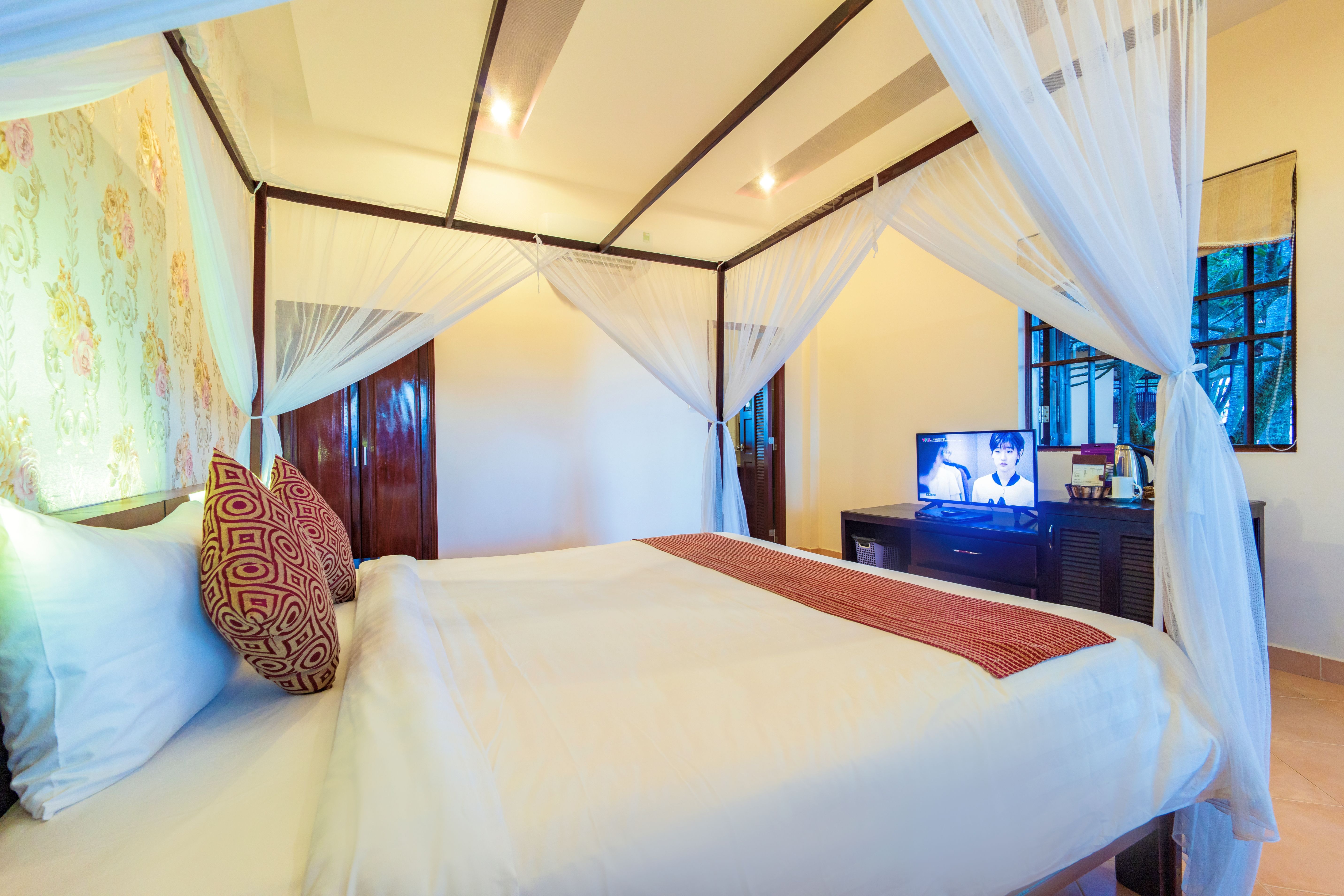 BUNGALOW BEACHFRONT WITH TERRACE SEAVIEW 