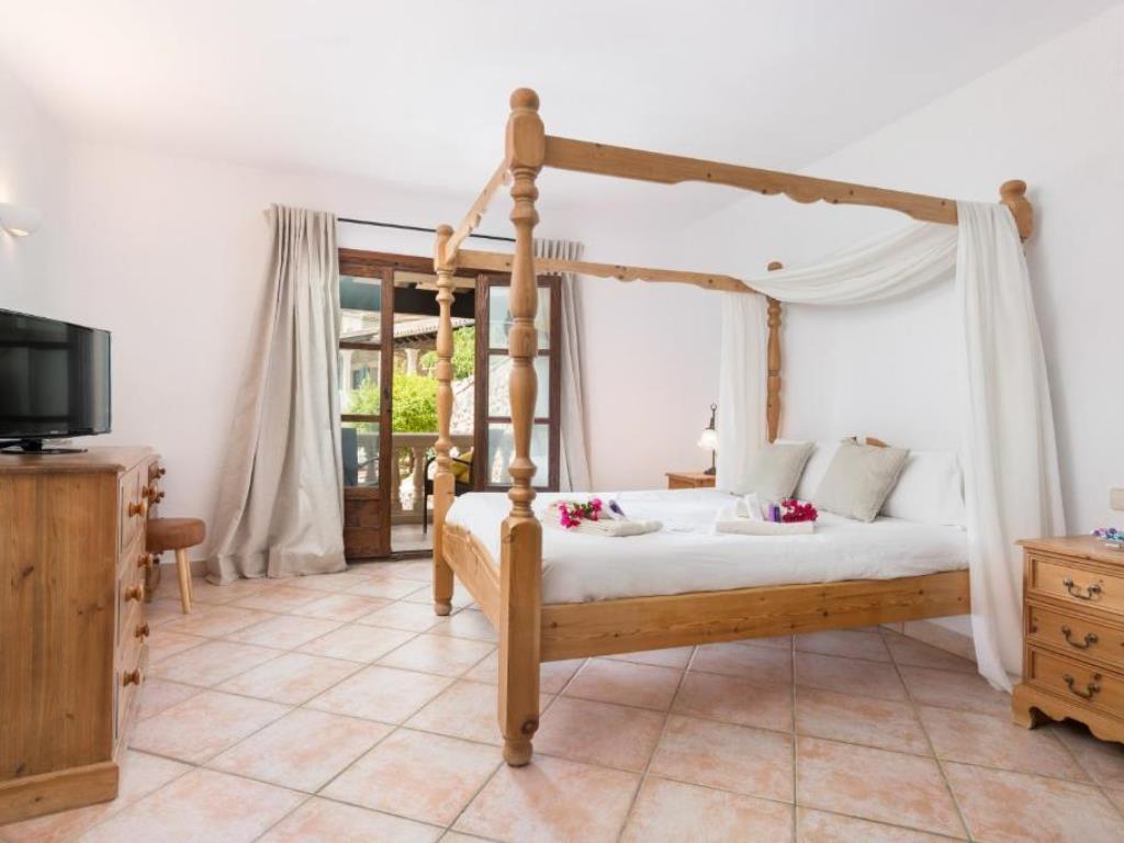 Double Superior Room with Terrace 