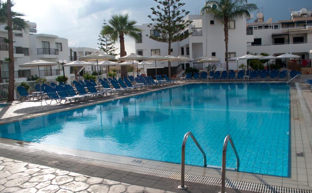 Piscina deschisă