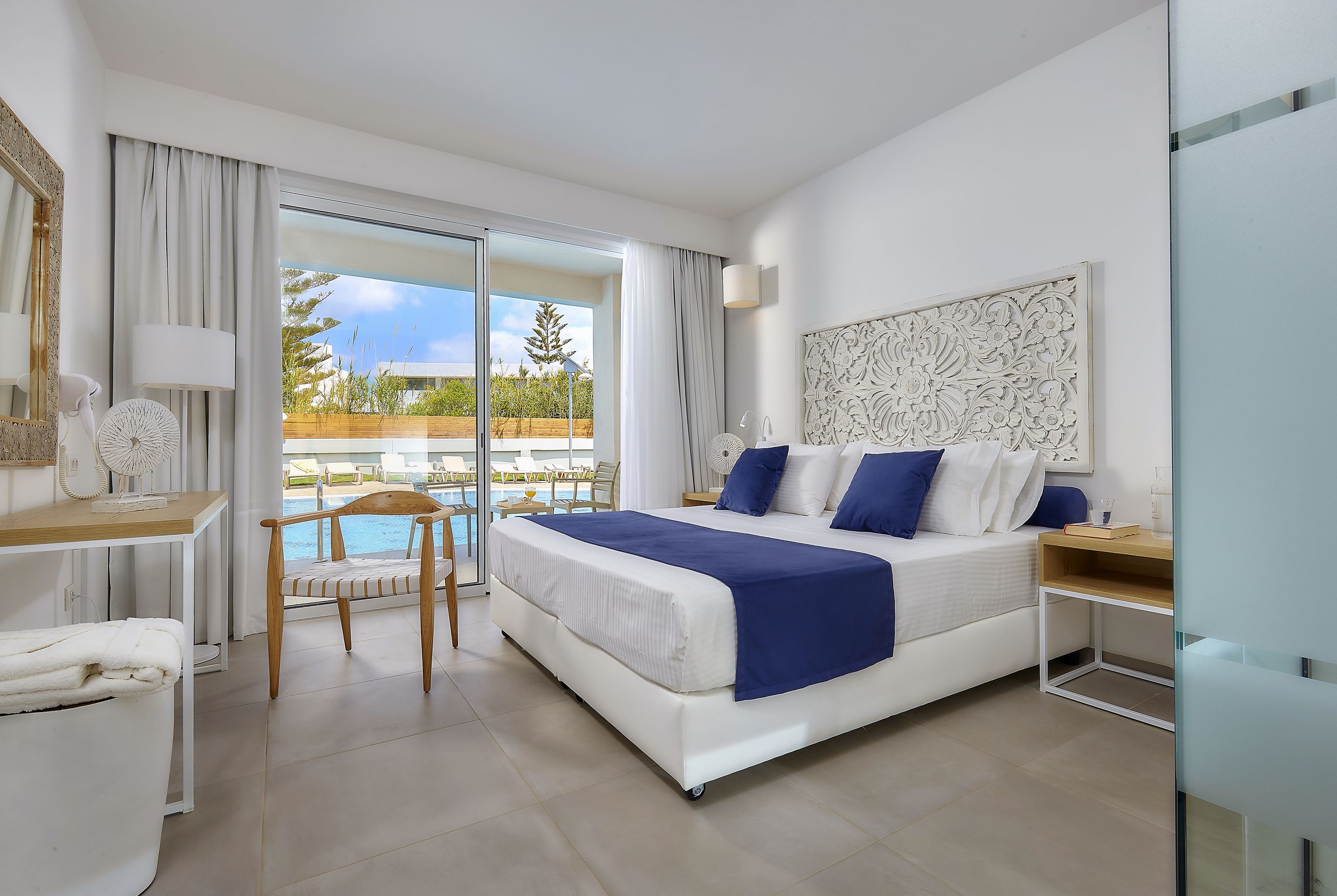 SUITE JUNIOR SHARED-POOL