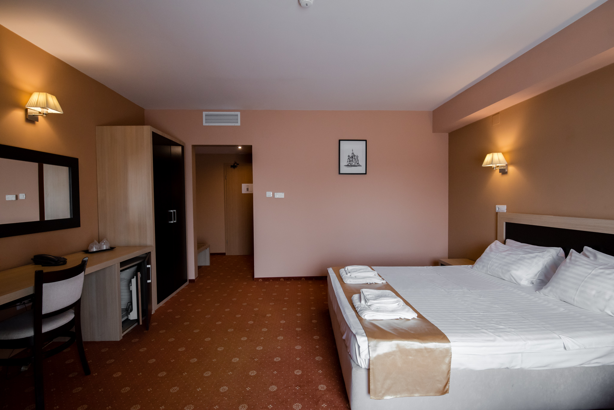 Business King Room with Balcony