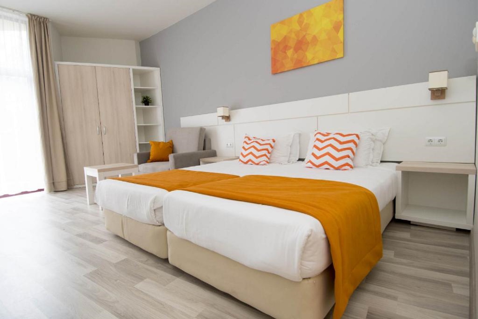 Twin Standard Room (Balcony or Terrace)