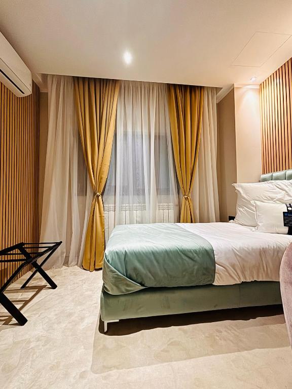 Luxury Single Room 