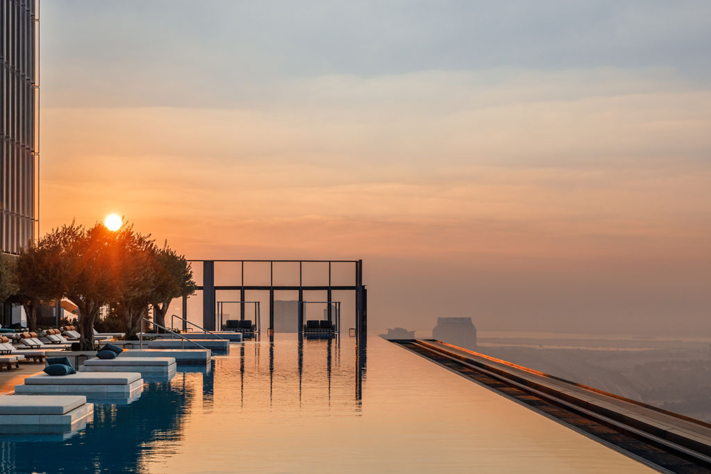 Piscina deschisă