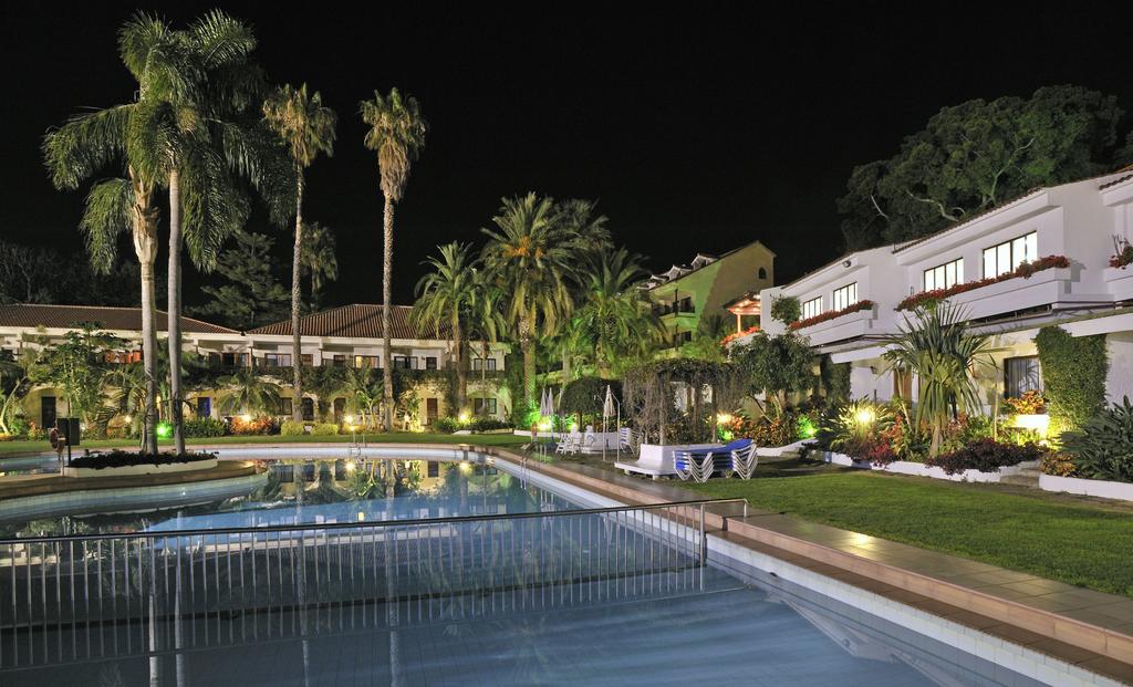 Piscina deschisă