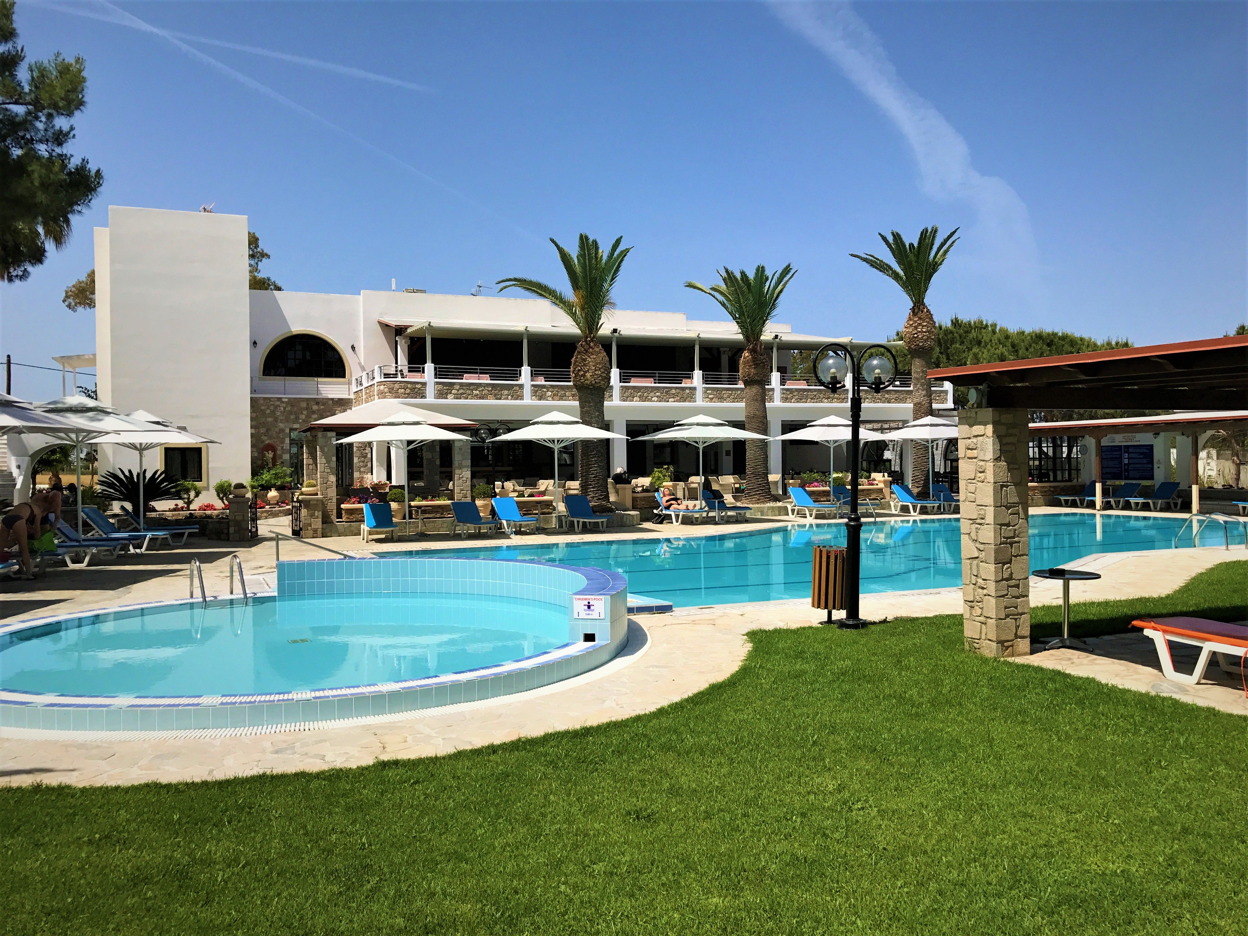 Piscina deschisă