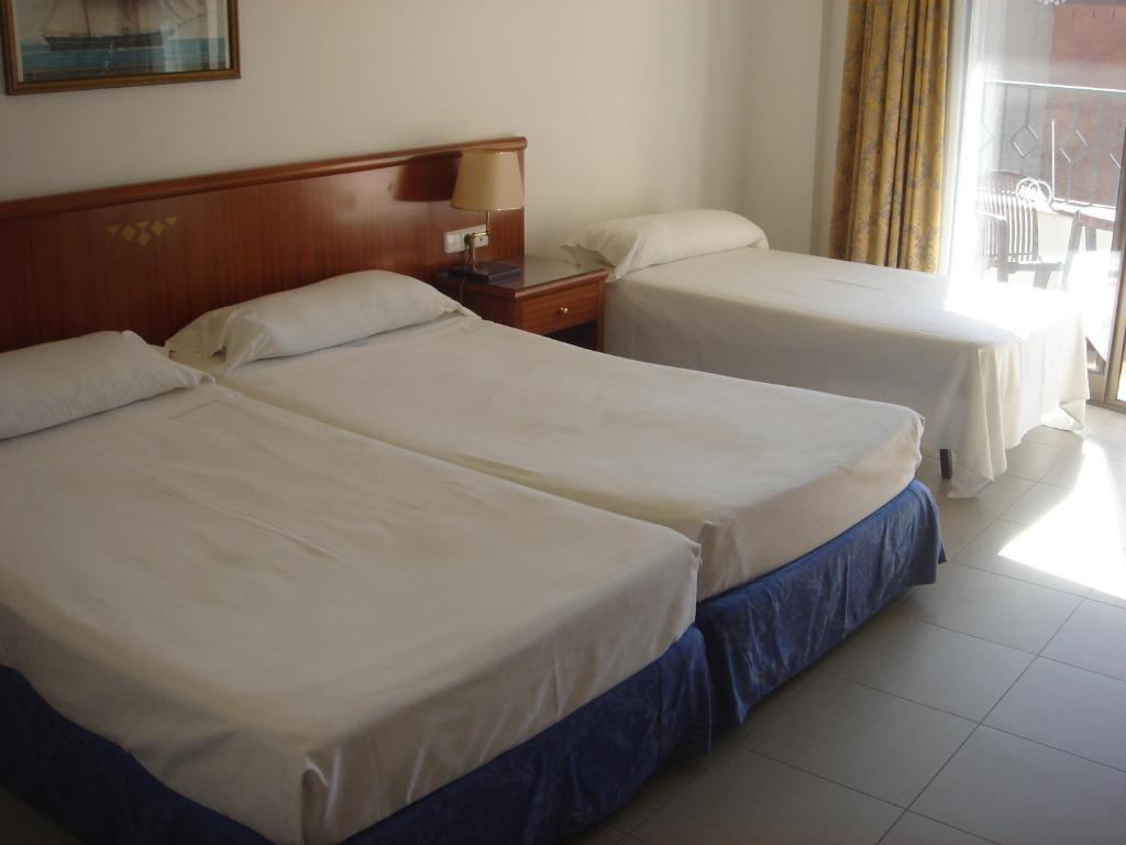 Room Standard Triple 