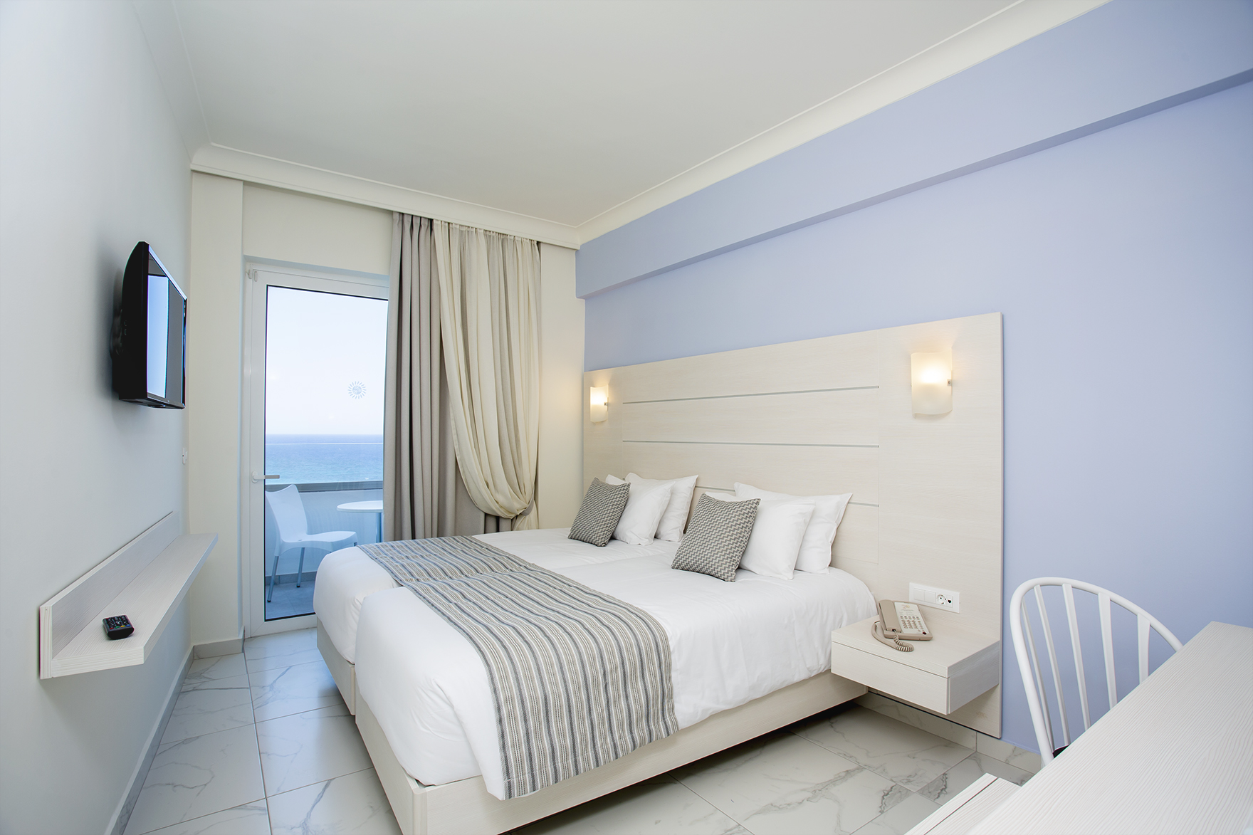 DOUBLE SEA VIEW