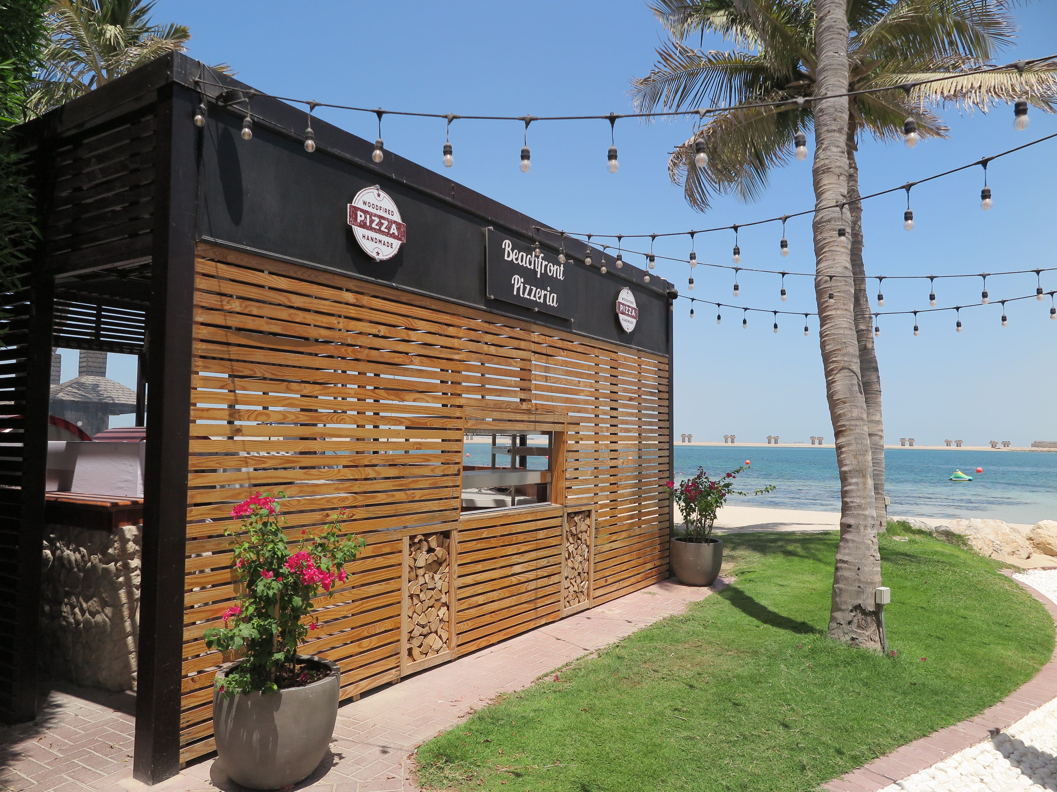 Captains Bar