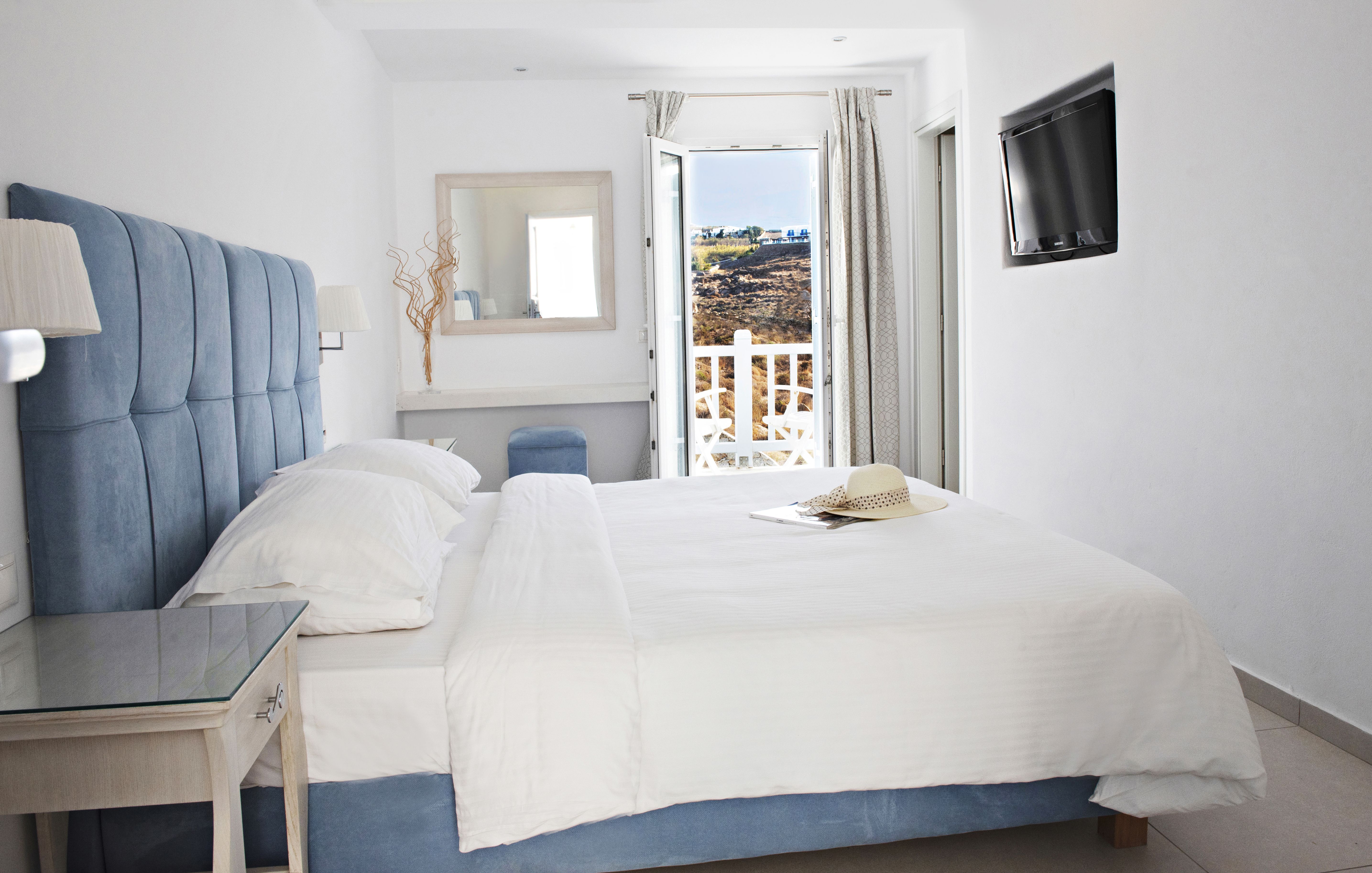 Double or Twin DELUXE SEA VIEW