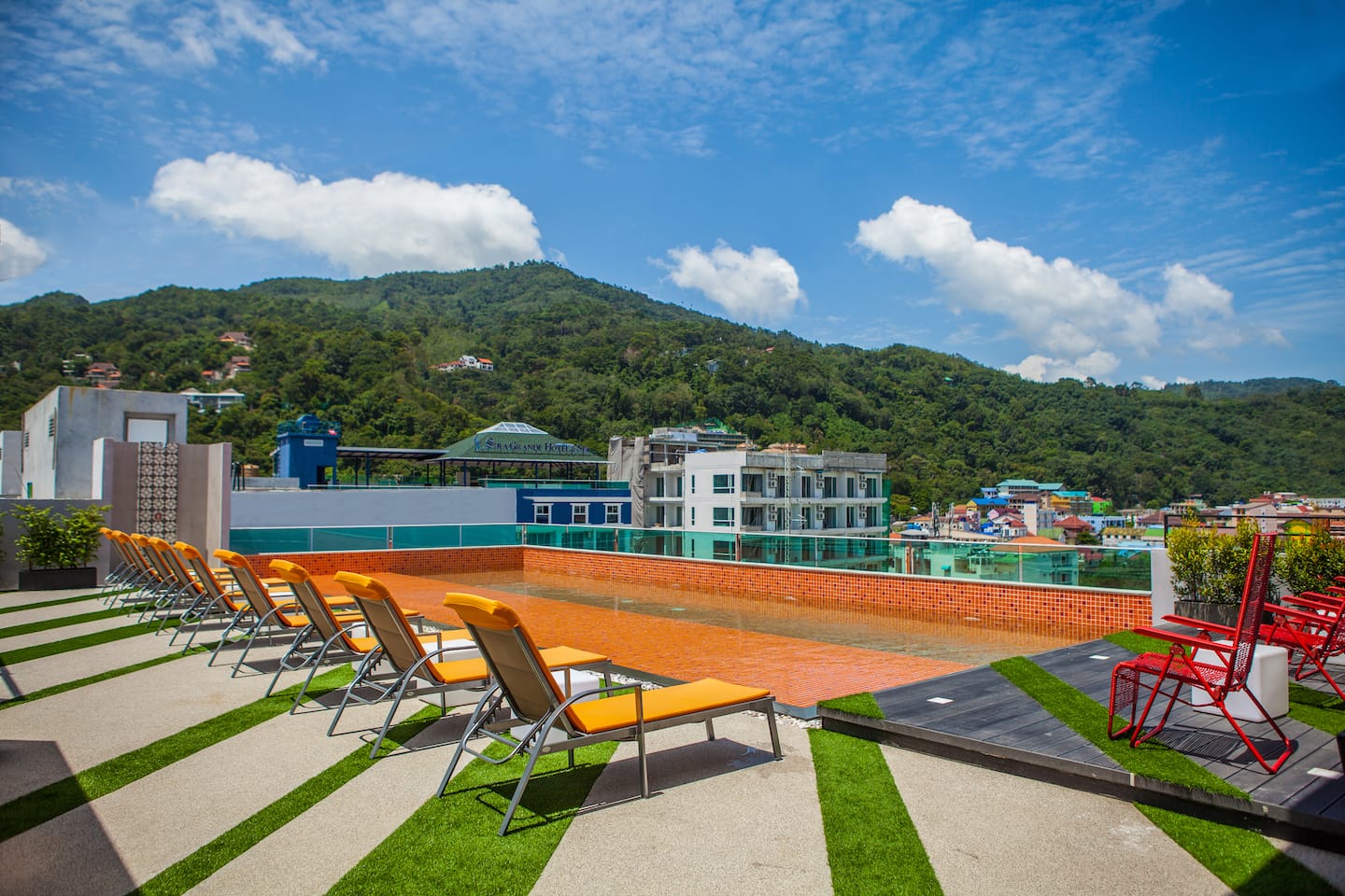 Piscina deschisă