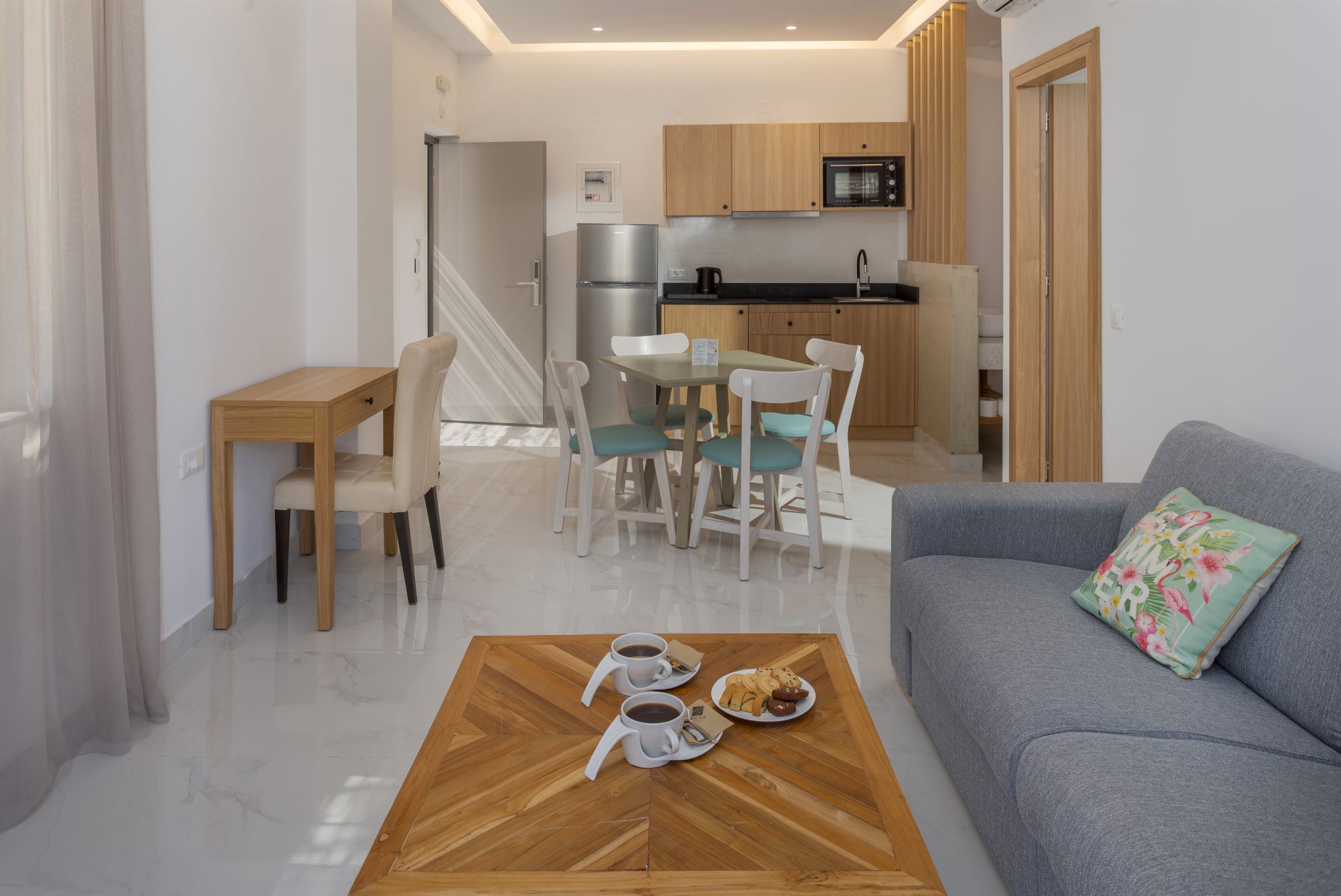 QUADRUPLE SUPERIOR APARTMENT BALCONY OR TERRACE