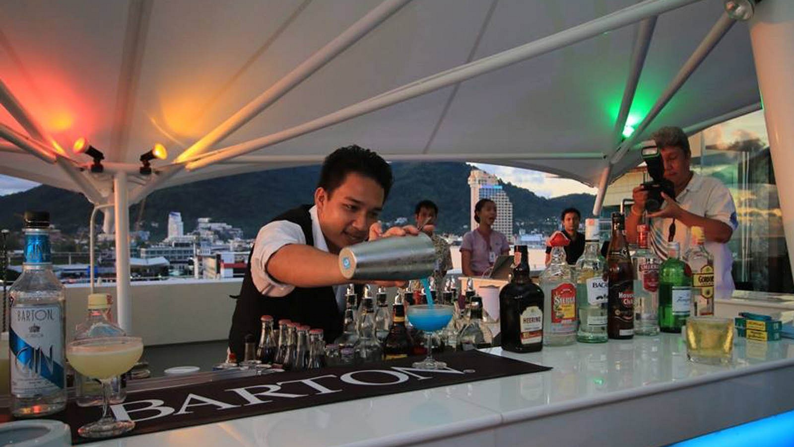 Alfresco Sky Bar