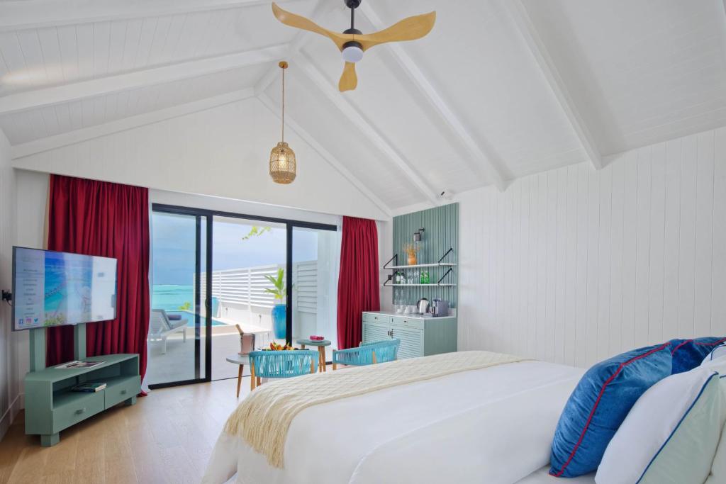 Deluxe Beach Pool Villa