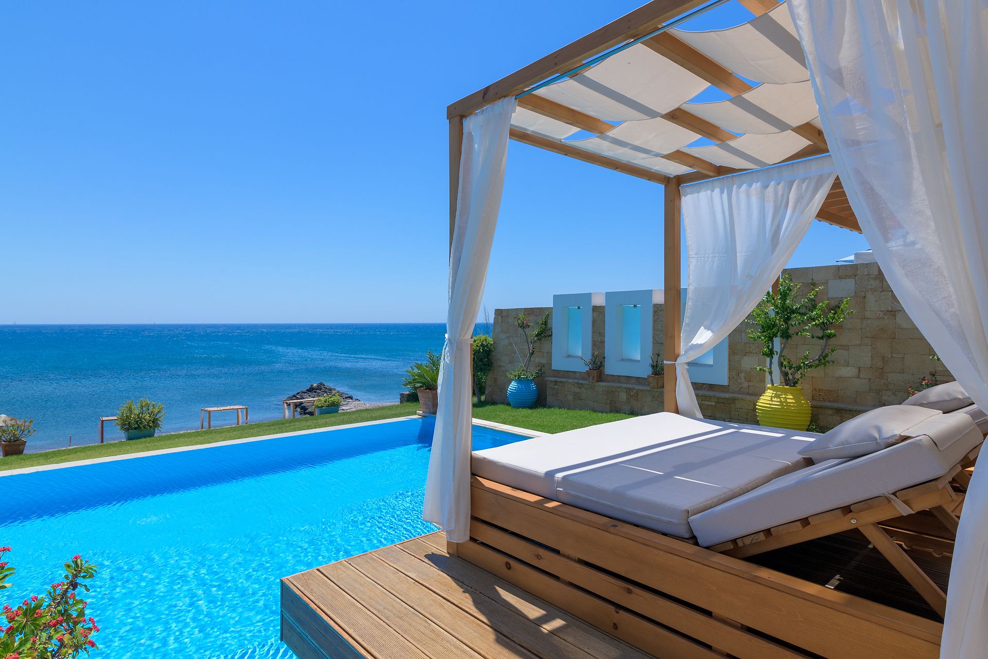 Presidential Beach Villa SV with Pool - Signature Collection 