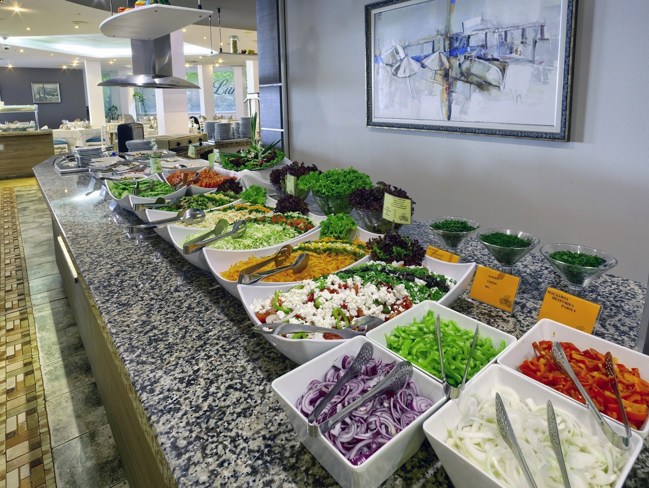 MAIN RESTAURANT
