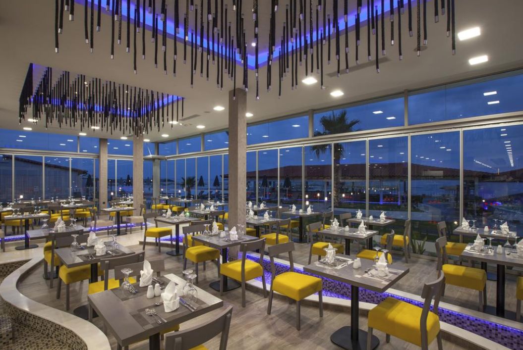 Main Restaurant Artemis