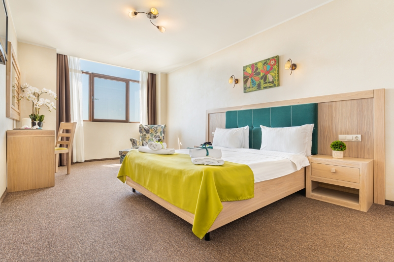 Family Suite Balcony Danube view