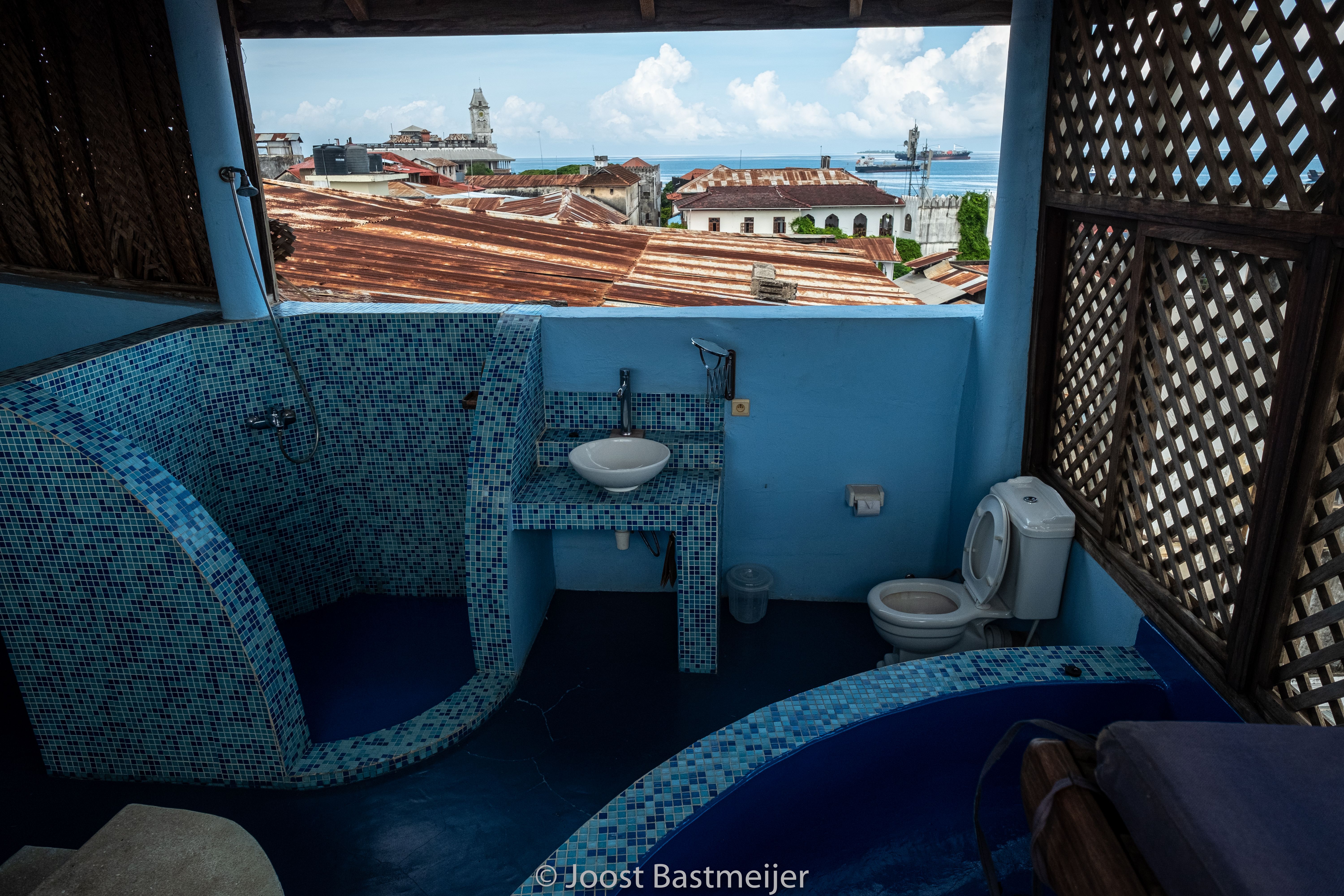 DOUBLE HONEYMOON
