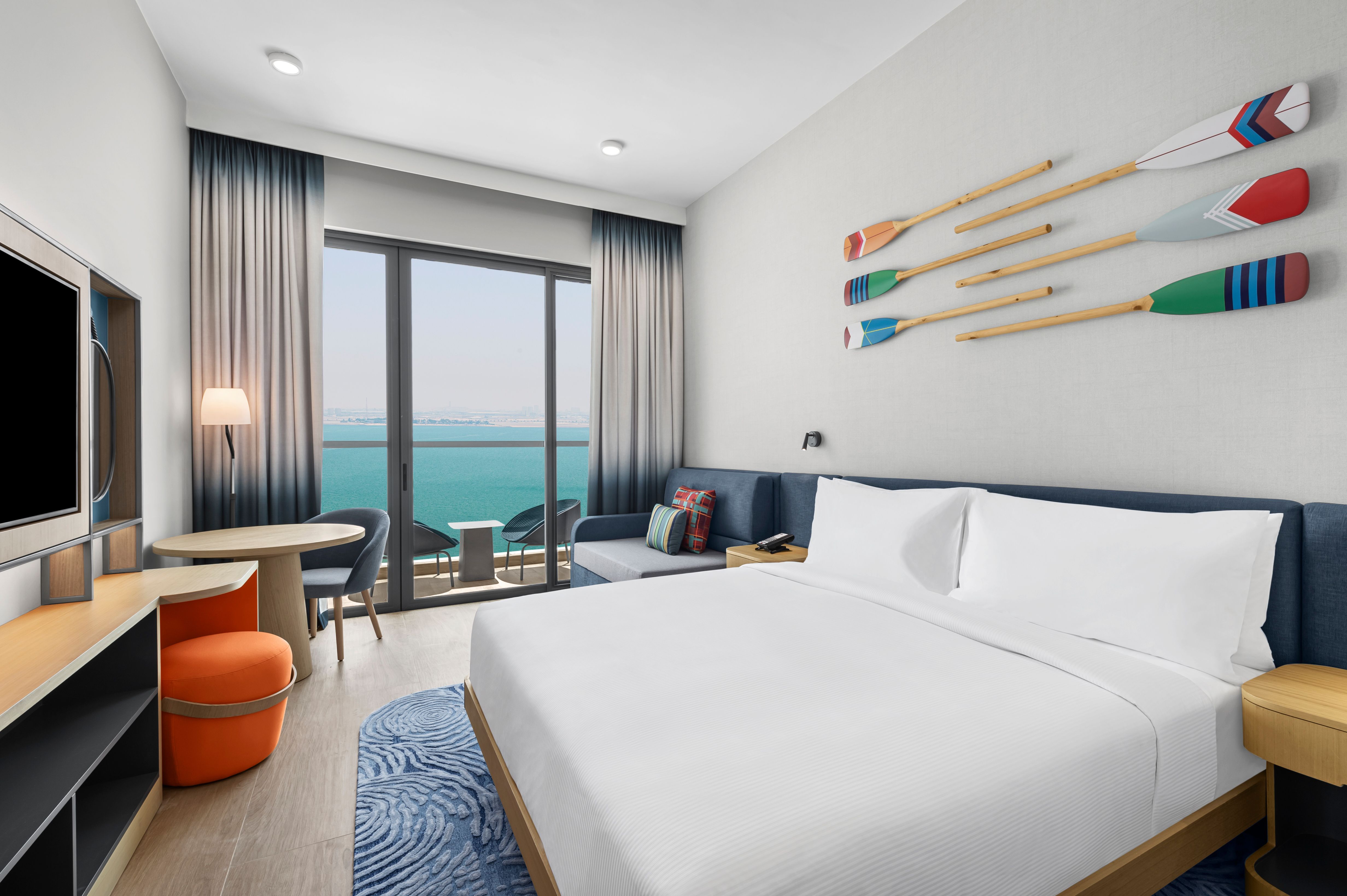 King/Queen Guest Room Sea View