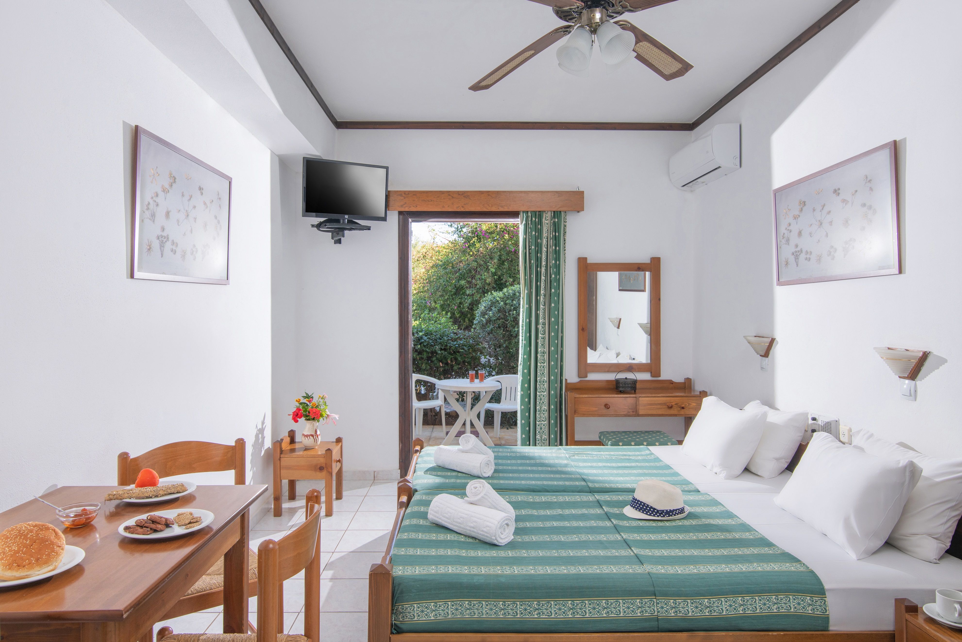 2- bed Studio