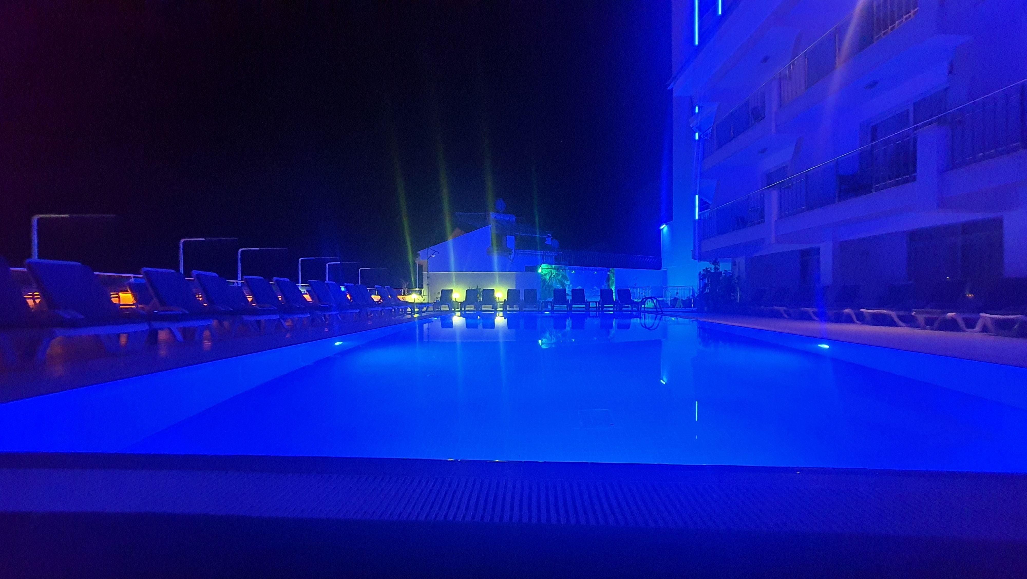 Piscina deschisă