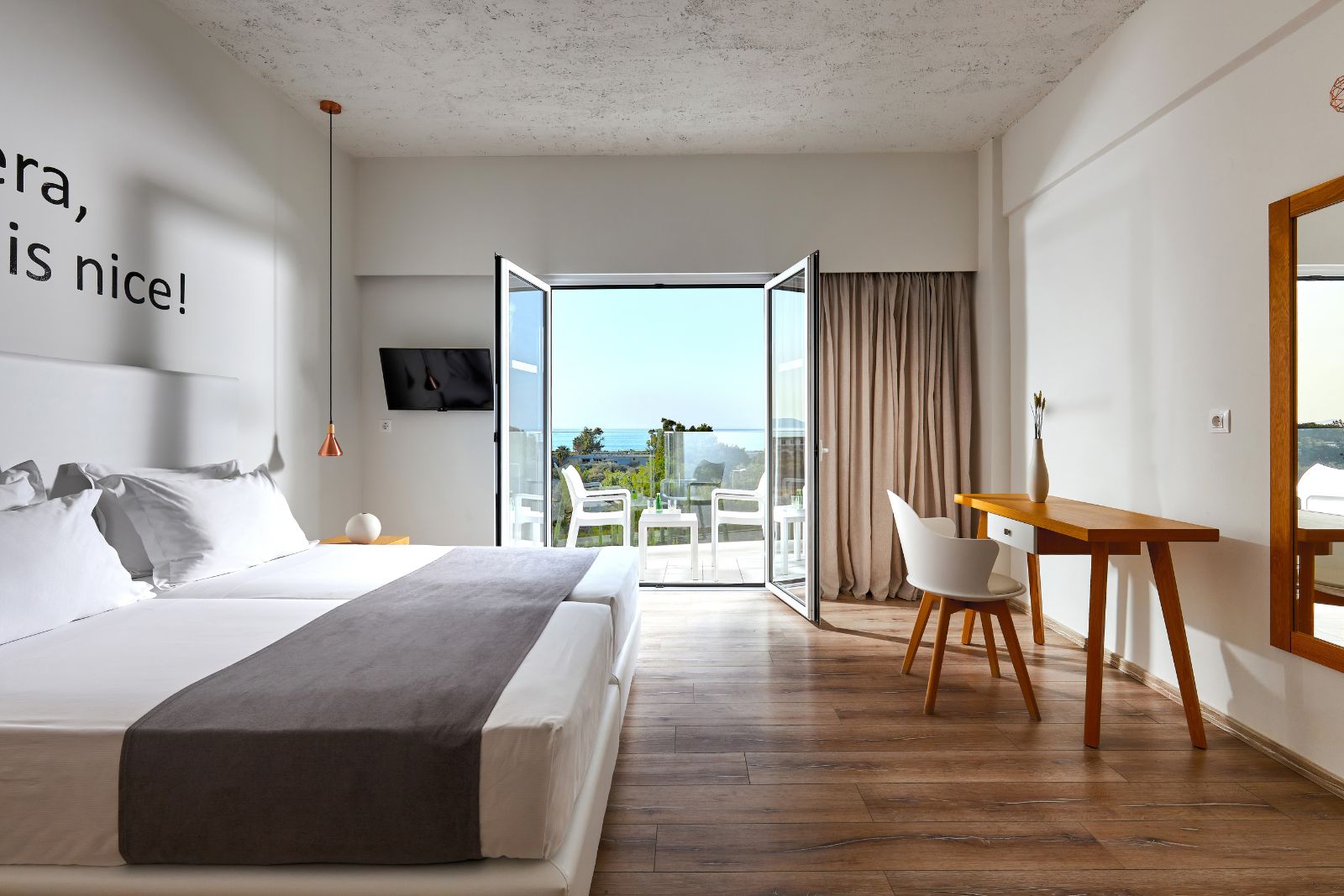 1 bedroom family balcony 