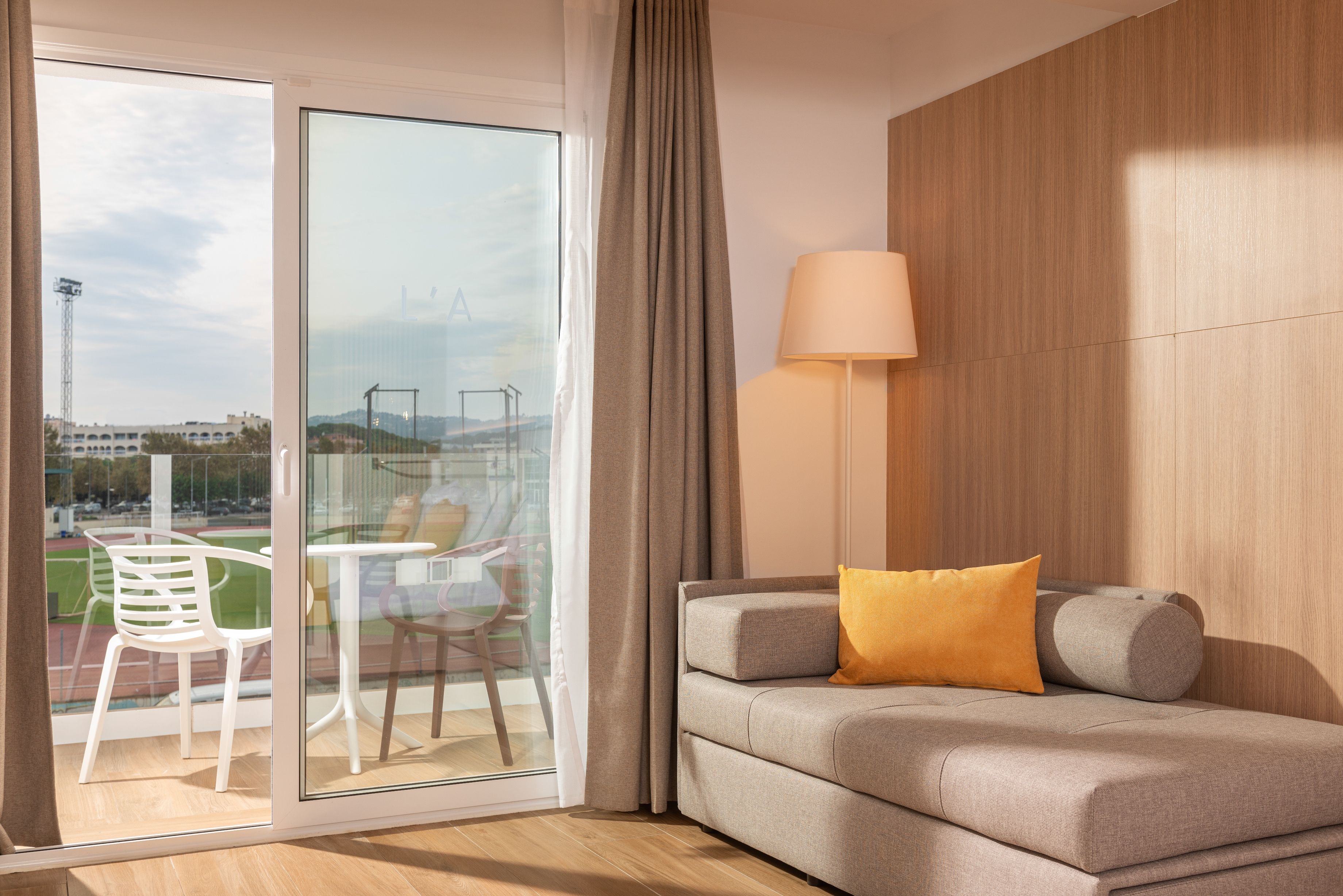SUPERIOR ROOM
