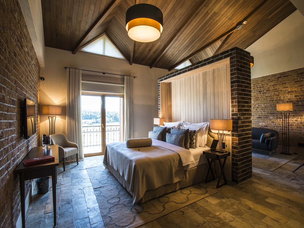 Suite Room