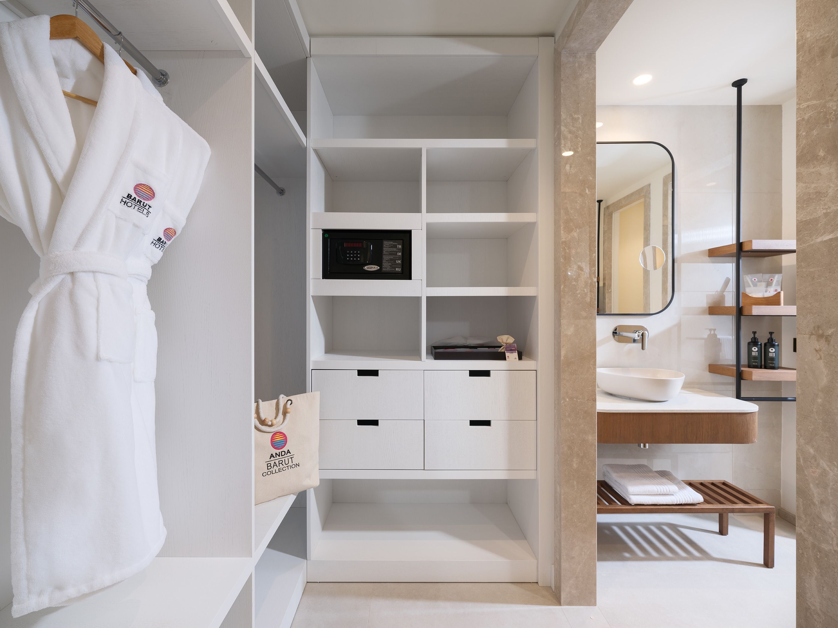 Deluxe Adult Room Sea View ( Adult Zone )