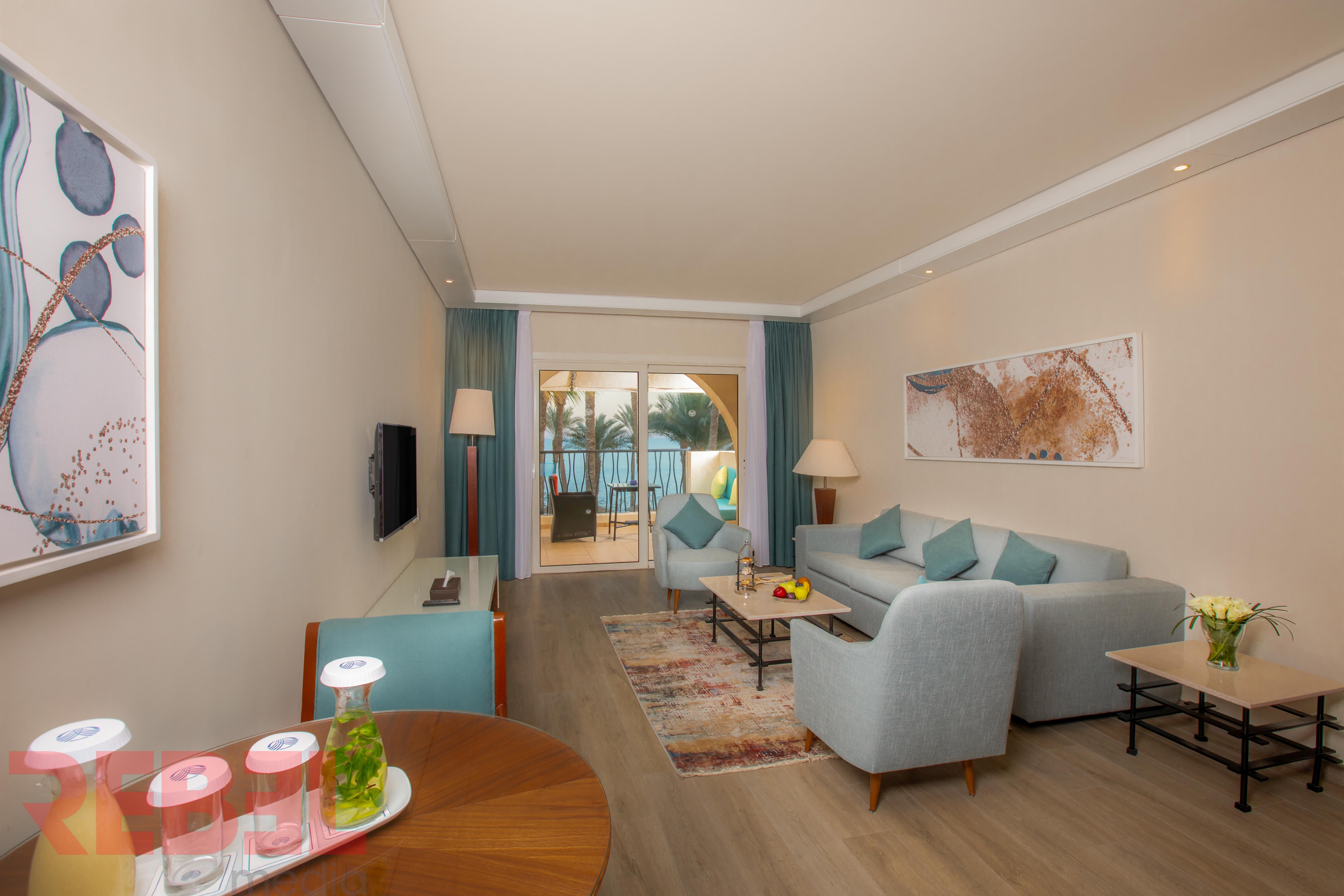 SEA FRONT ONE BEDROOM SUITE - LOUNGE ACCESS