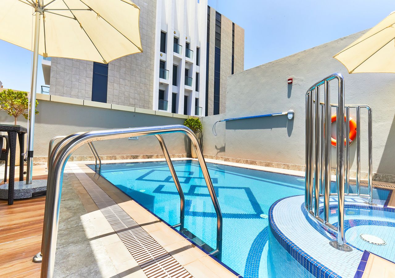 Piscina deschisă