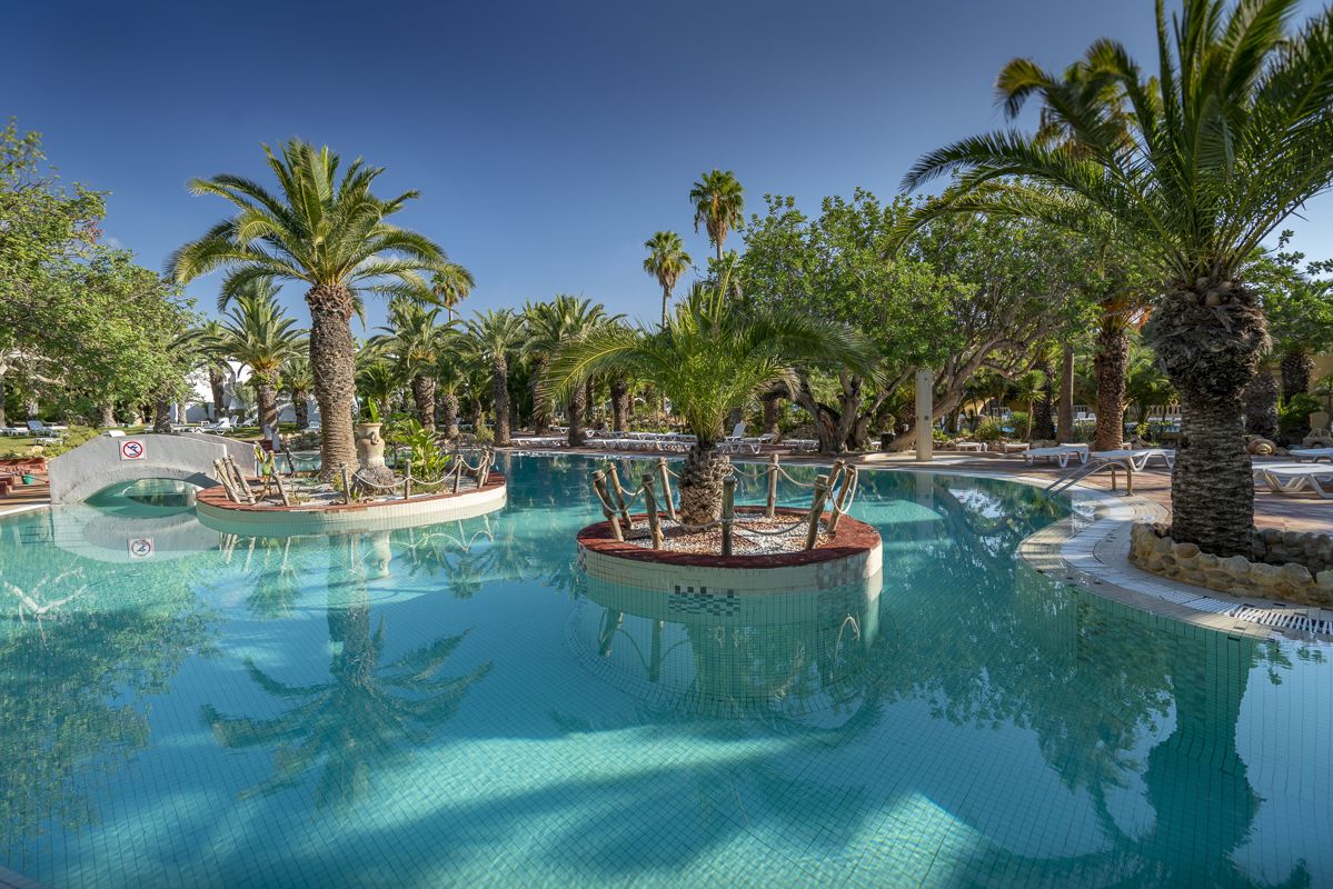 Piscina deschisă