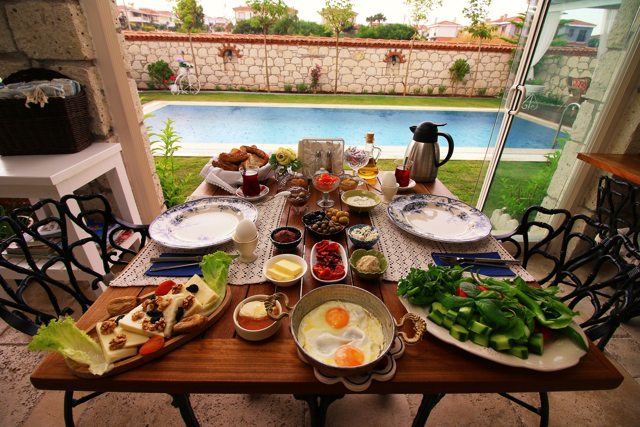 ANA RESTORAN