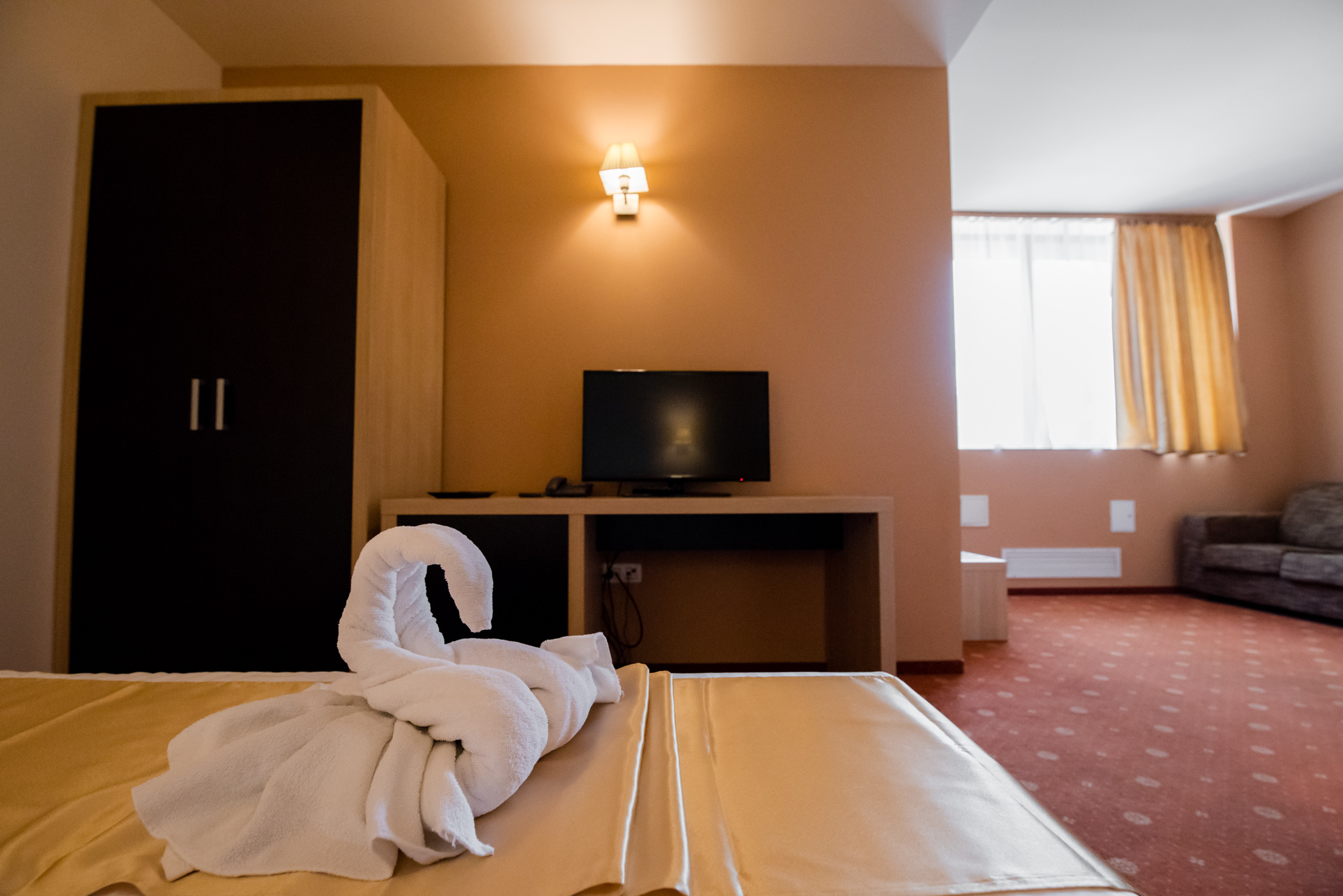 Business King Room