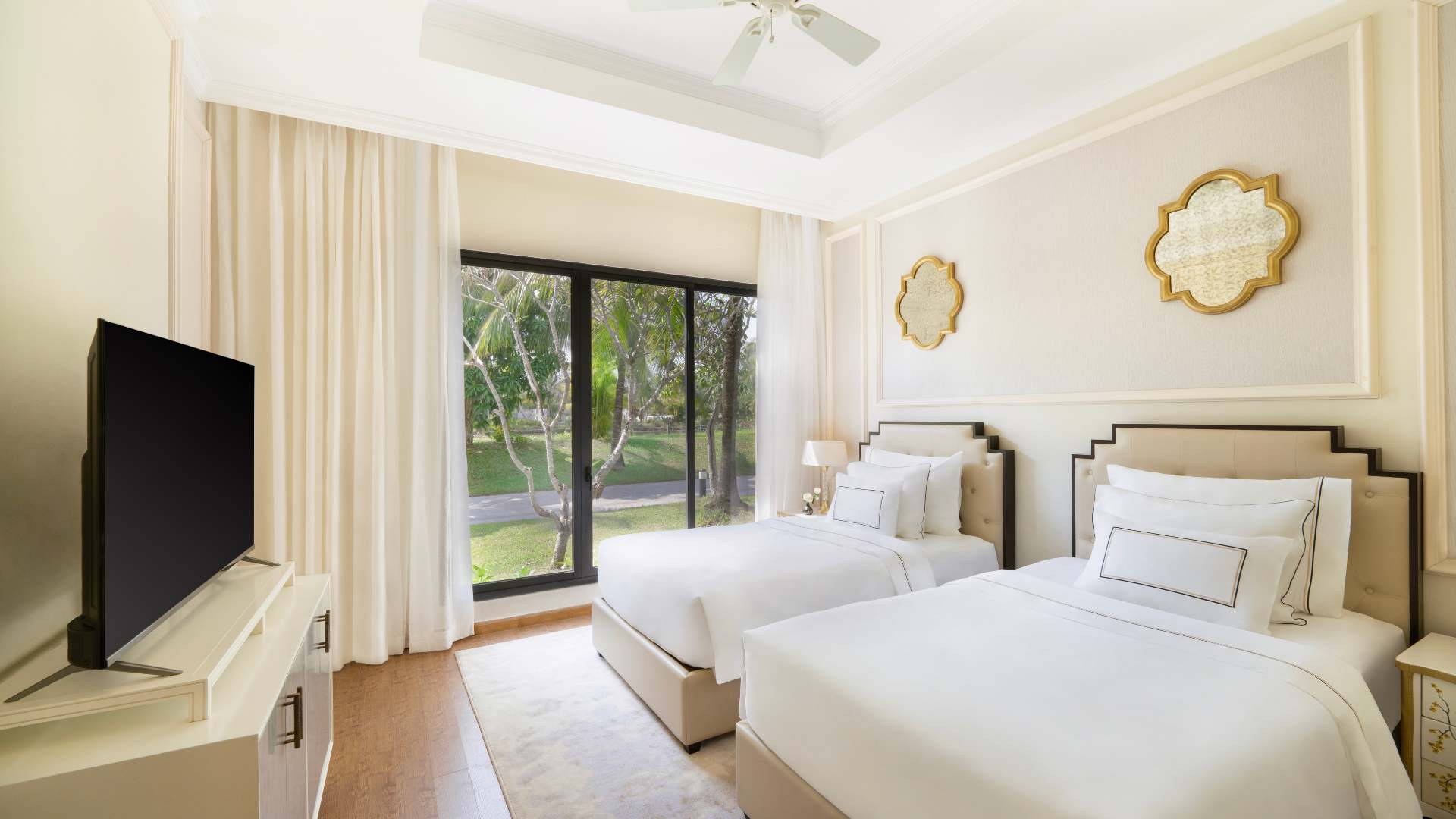 2-BEDROOM VILLA LAKE VIEW WITH PRIVATE POOL (NO EXTRA BED