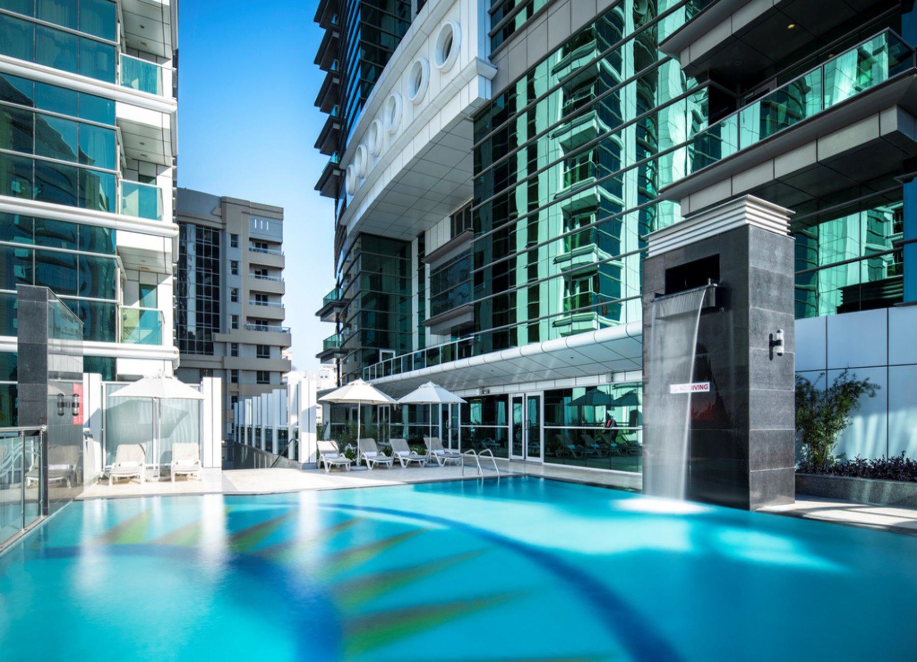 Piscina deschisă