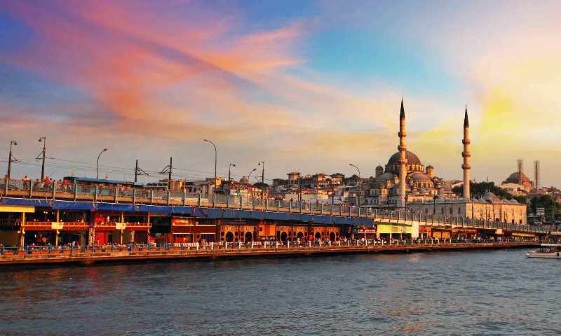 Istanbul by Hello Holidays.jpg