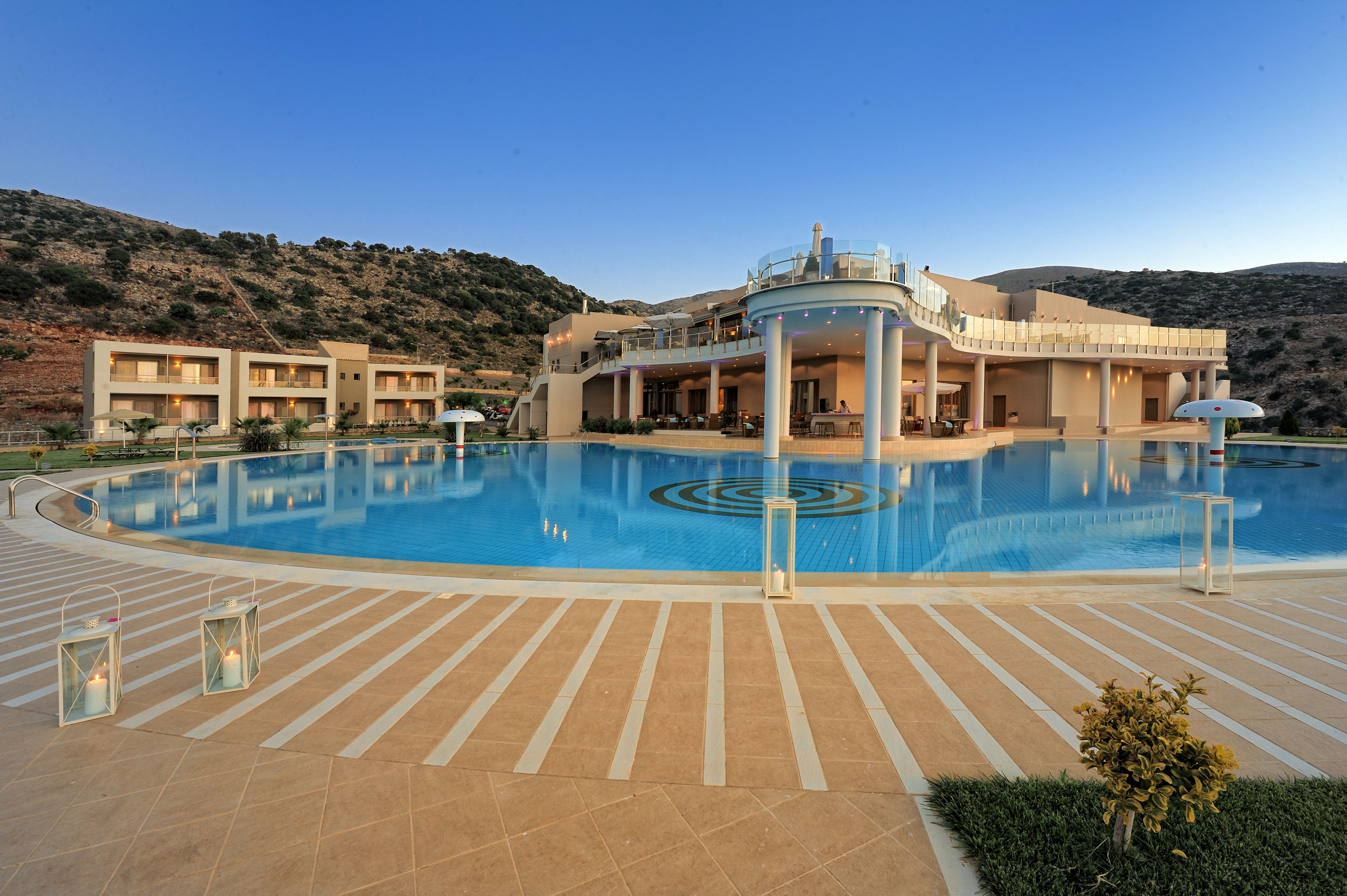 Piscina deschisă