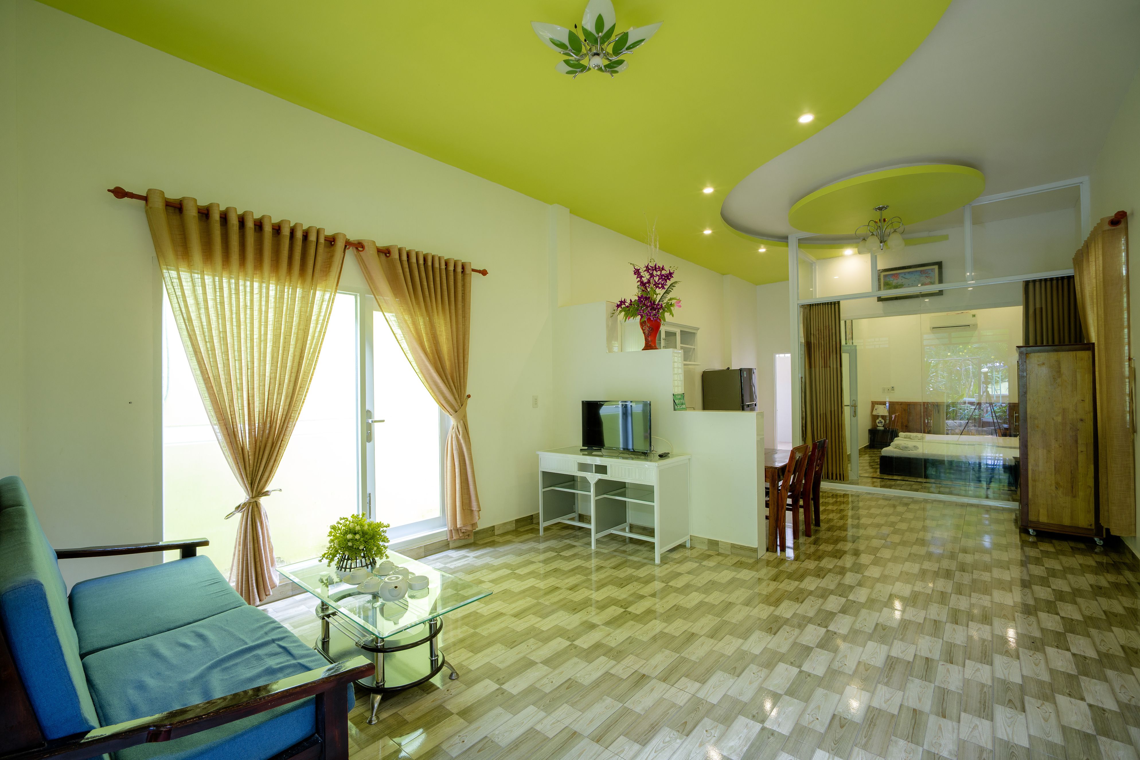 BUNGALOW SUPERIOR WITH TERRACE