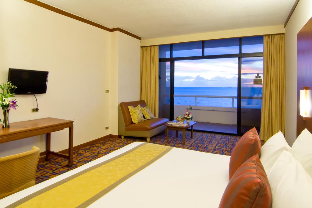 FAMILY SUITE TWO BEDROOMS