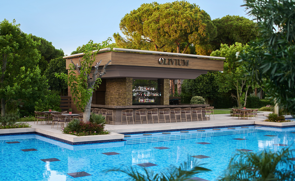 OLIVIUM POOL BAR