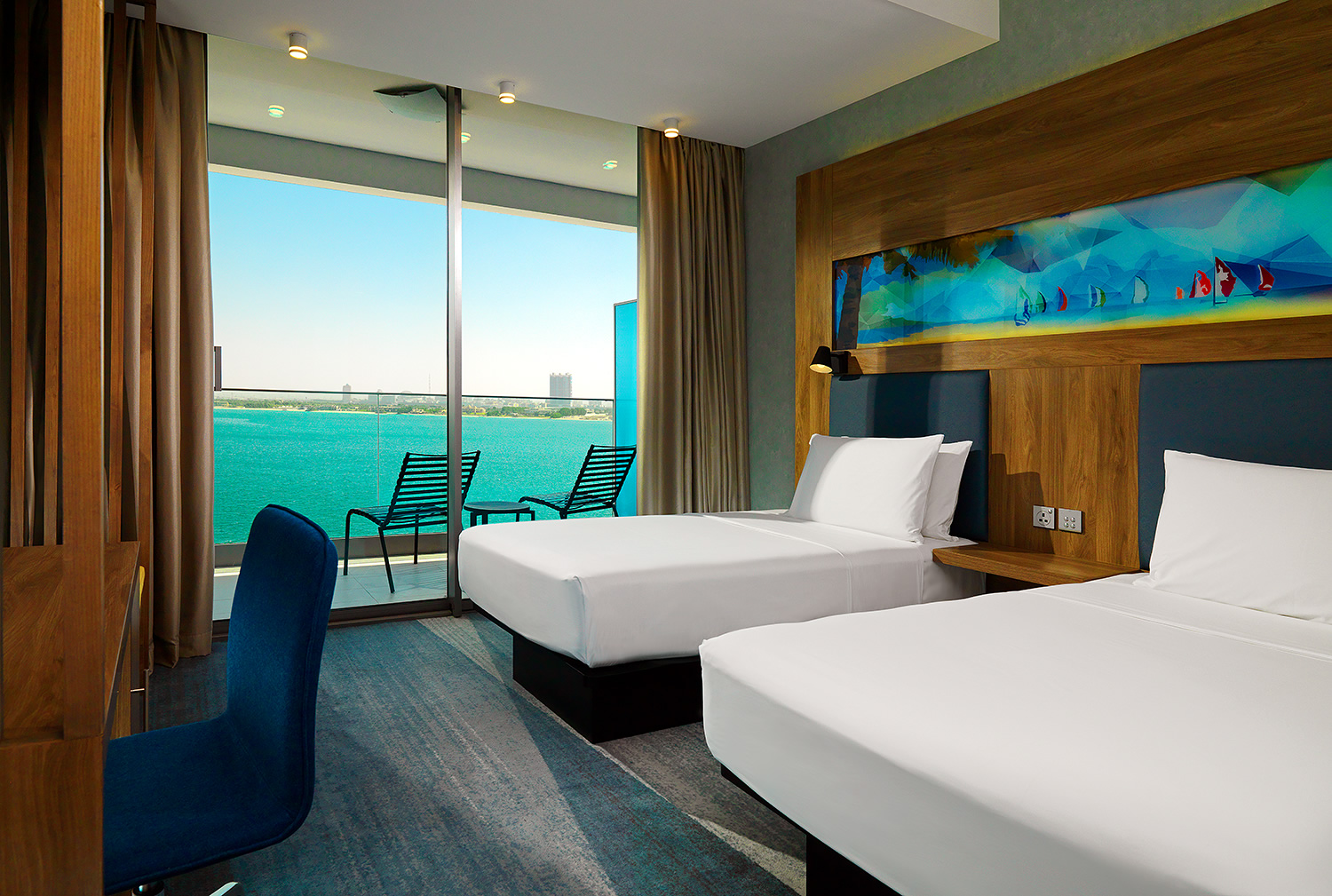 Aloft Seaview Twin Room