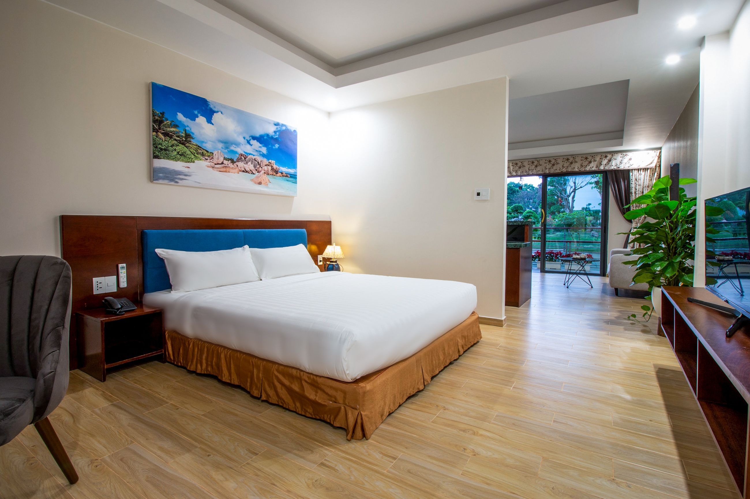 VILLA TRIPLE GARDEN VIEW WITH BALCONY (NO EXTRA BED)